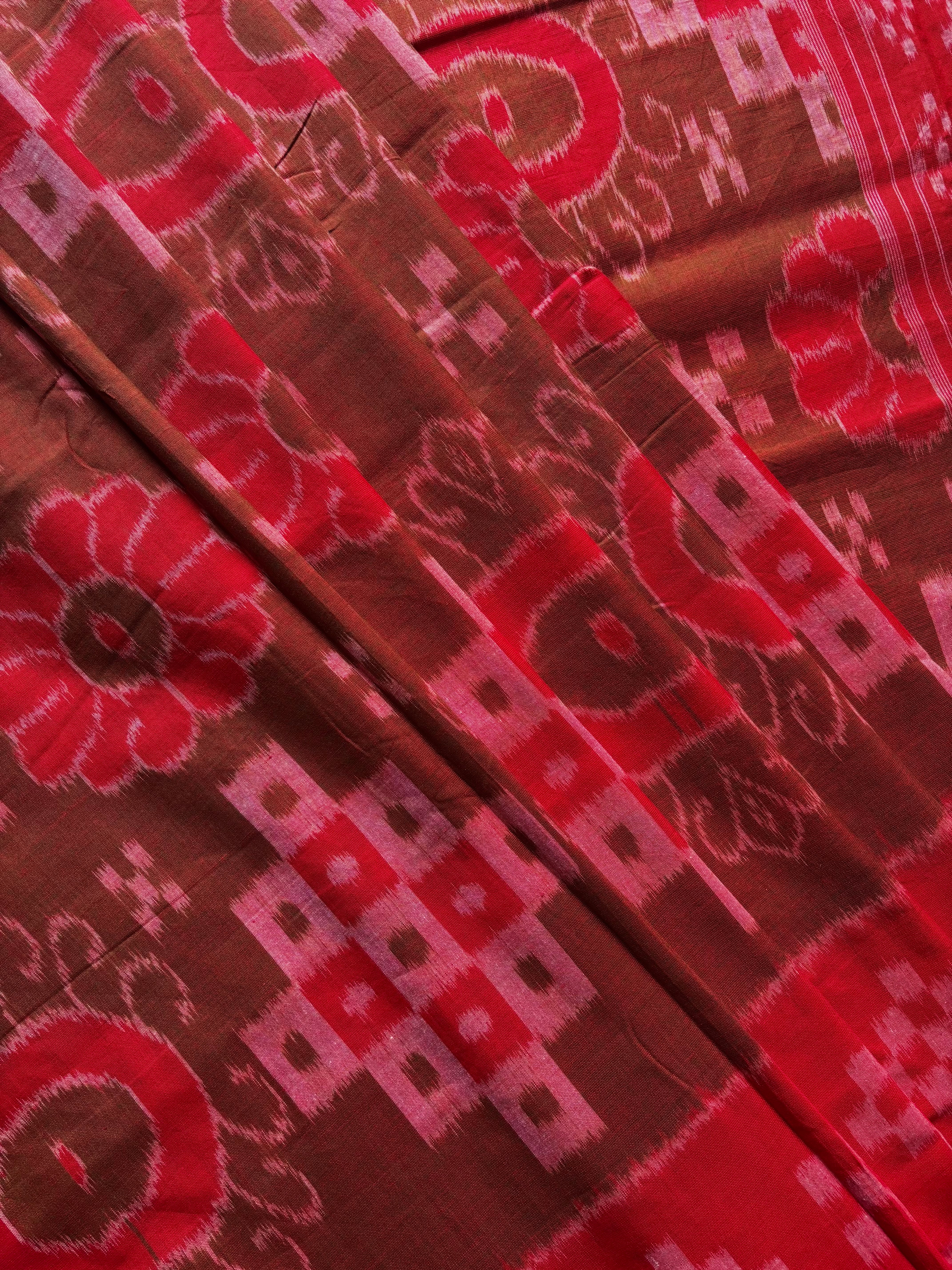 Handwoven Green Red Dual Toned Cotton Odisha Ikkat Saree