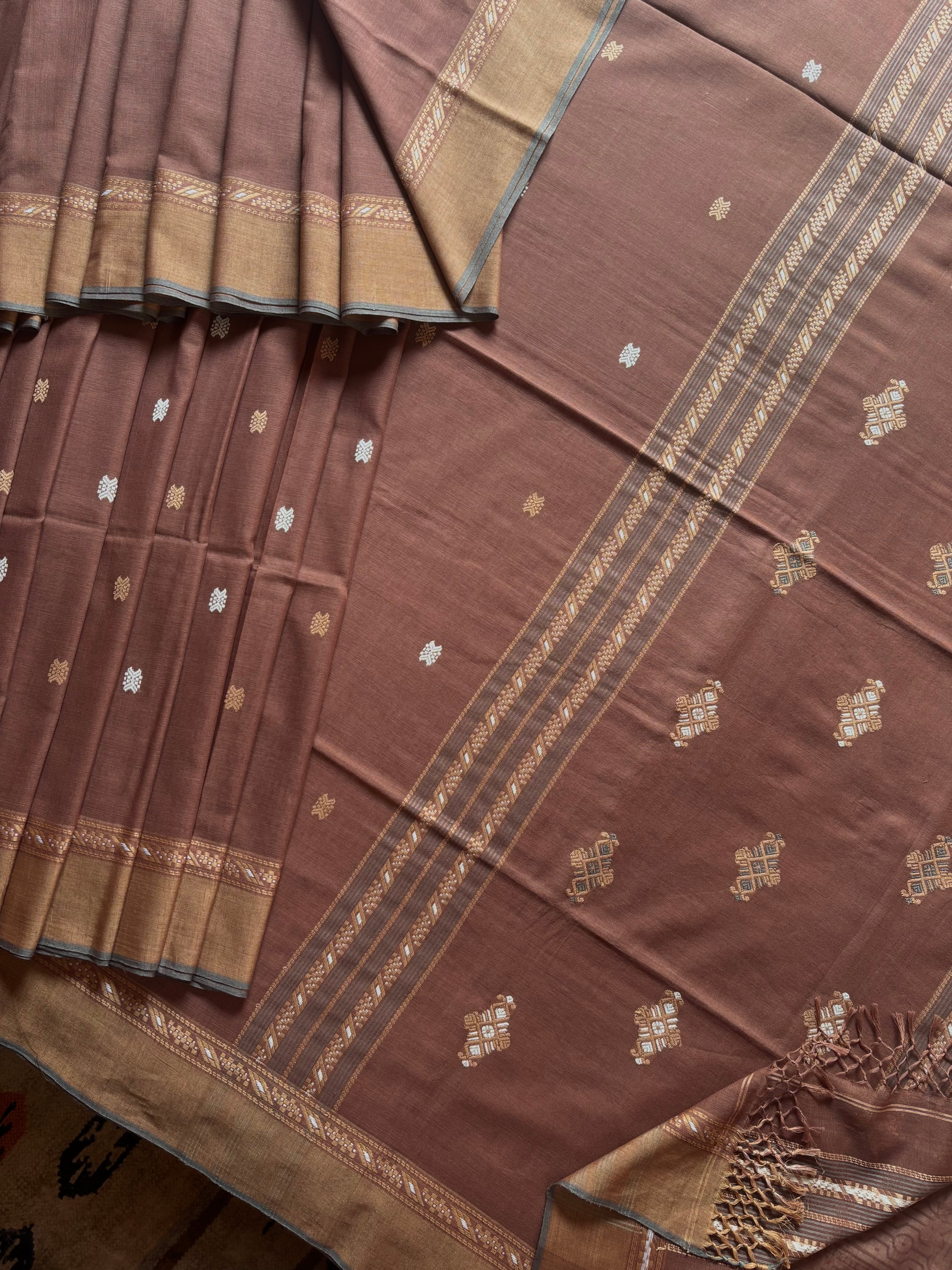 Handwoven Light Brown Phulia Cotton Saree