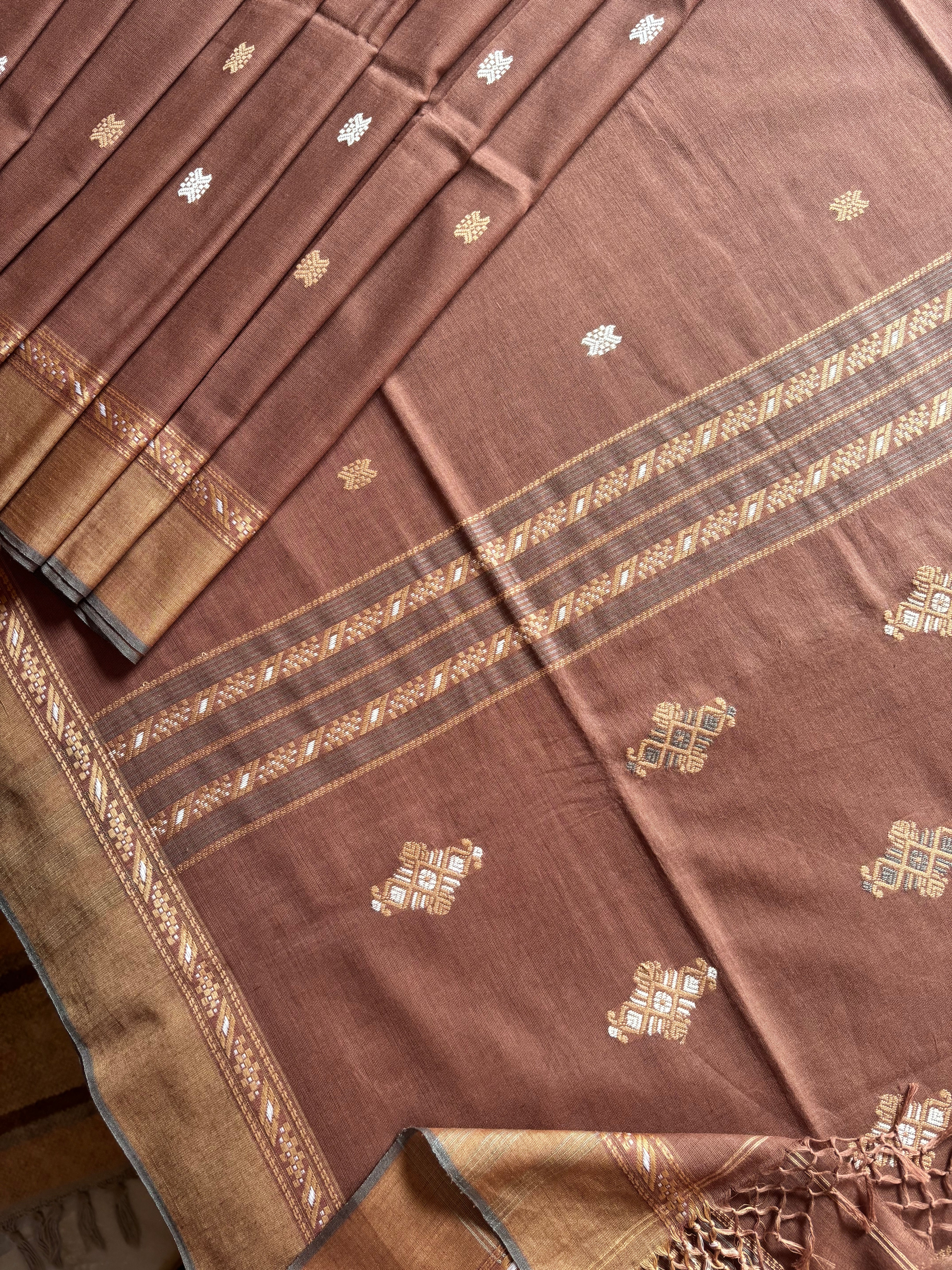 Handwoven Light Brown Phulia Cotton Saree