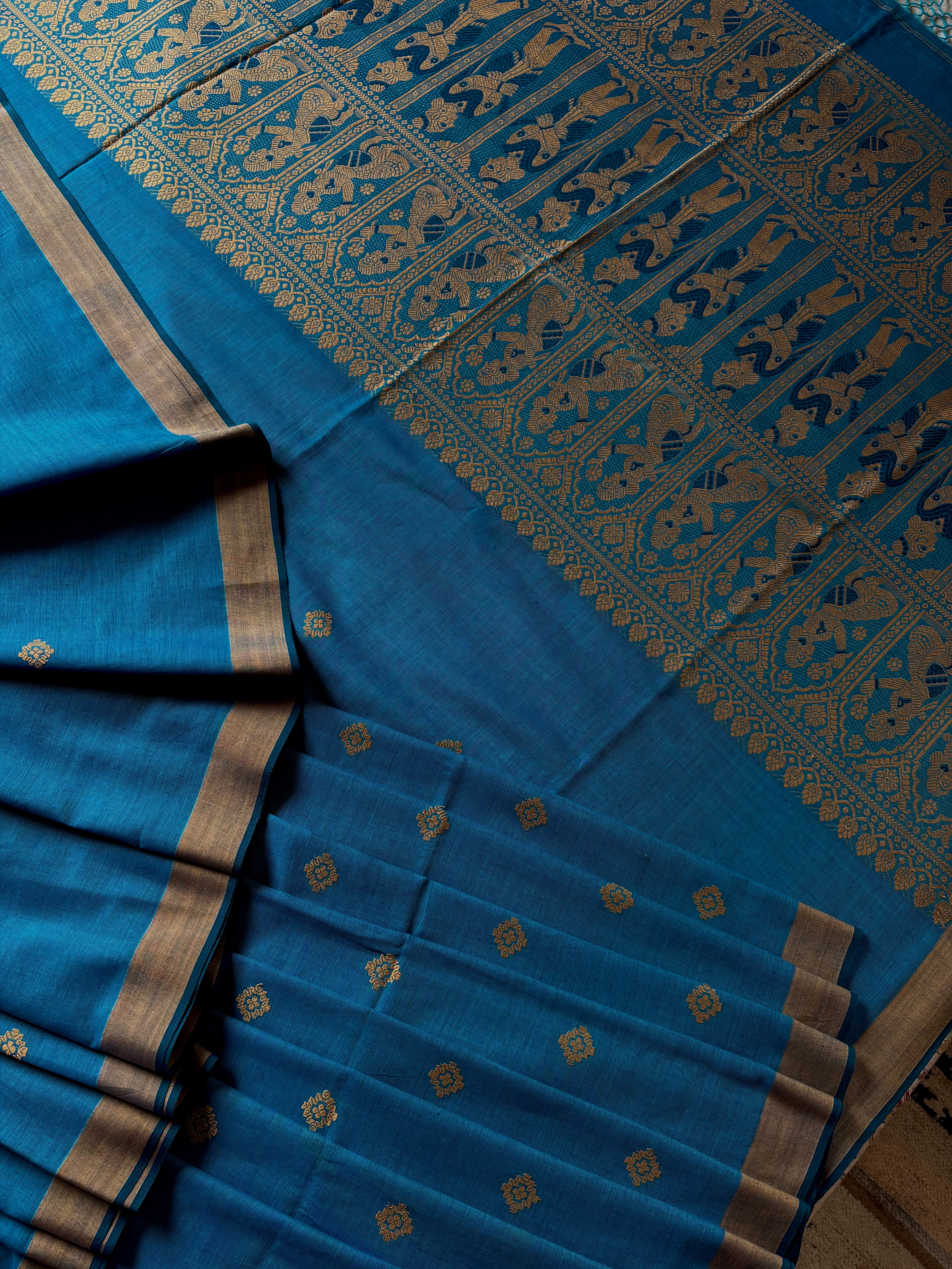 Handwoven Dual Toned Blue Colour Cotton Baluchari Saree