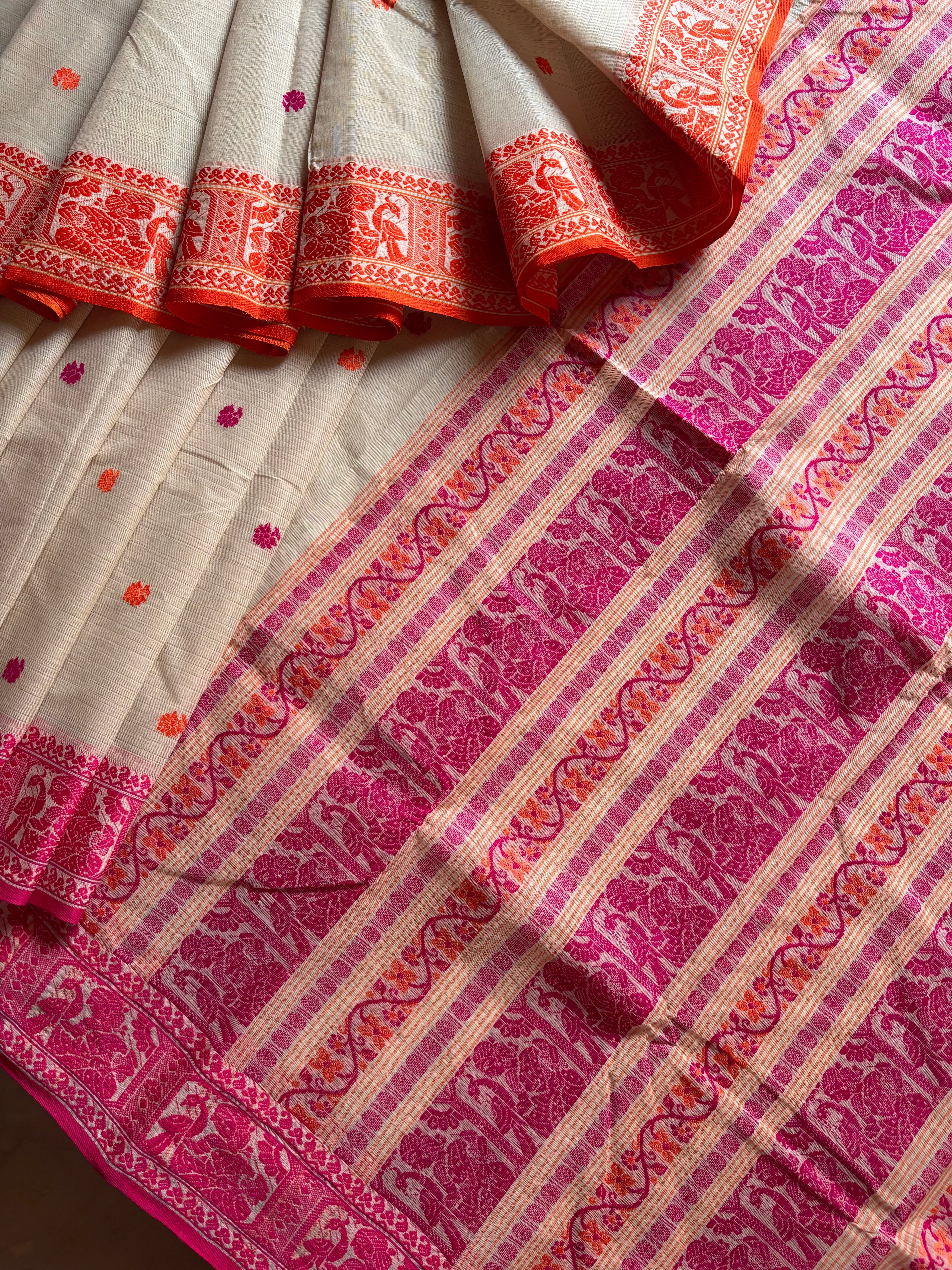 Handwoven Beige Colour Cotton Baluchari Saree