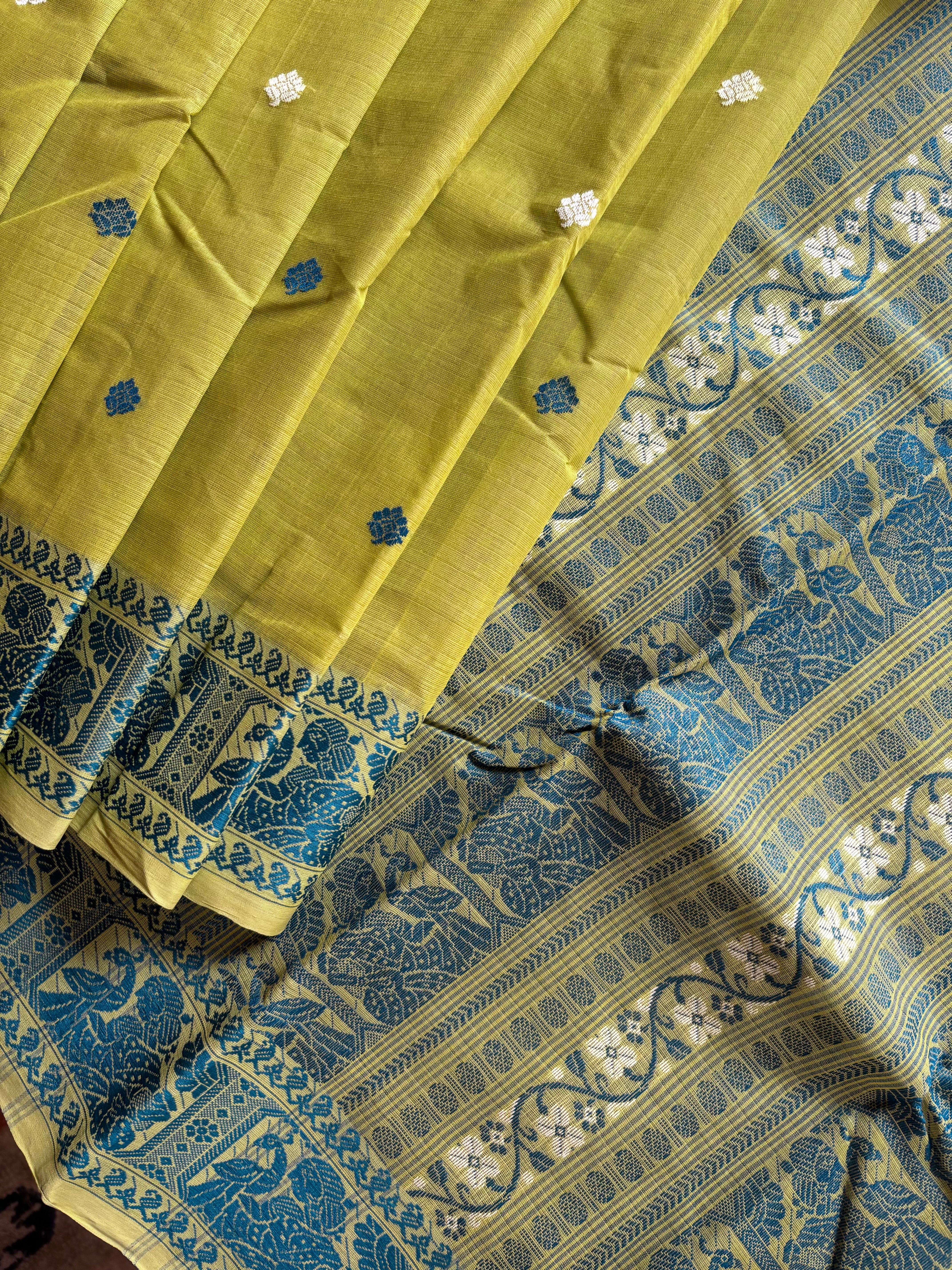 Handwoven Amla Green Colour Cotton Baluchari Saree