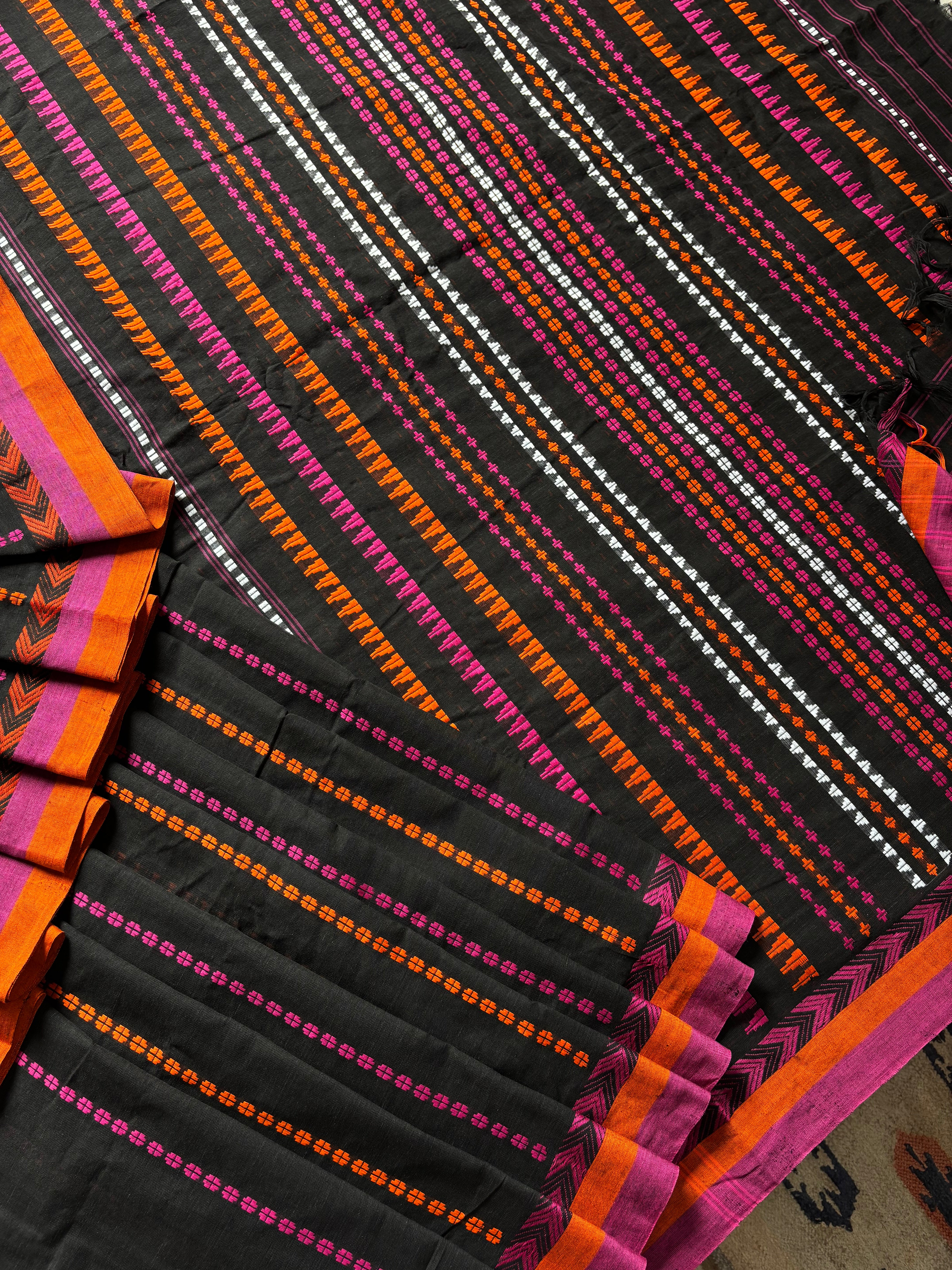 Handwoven Black Colour Begampuri Cotton Saree