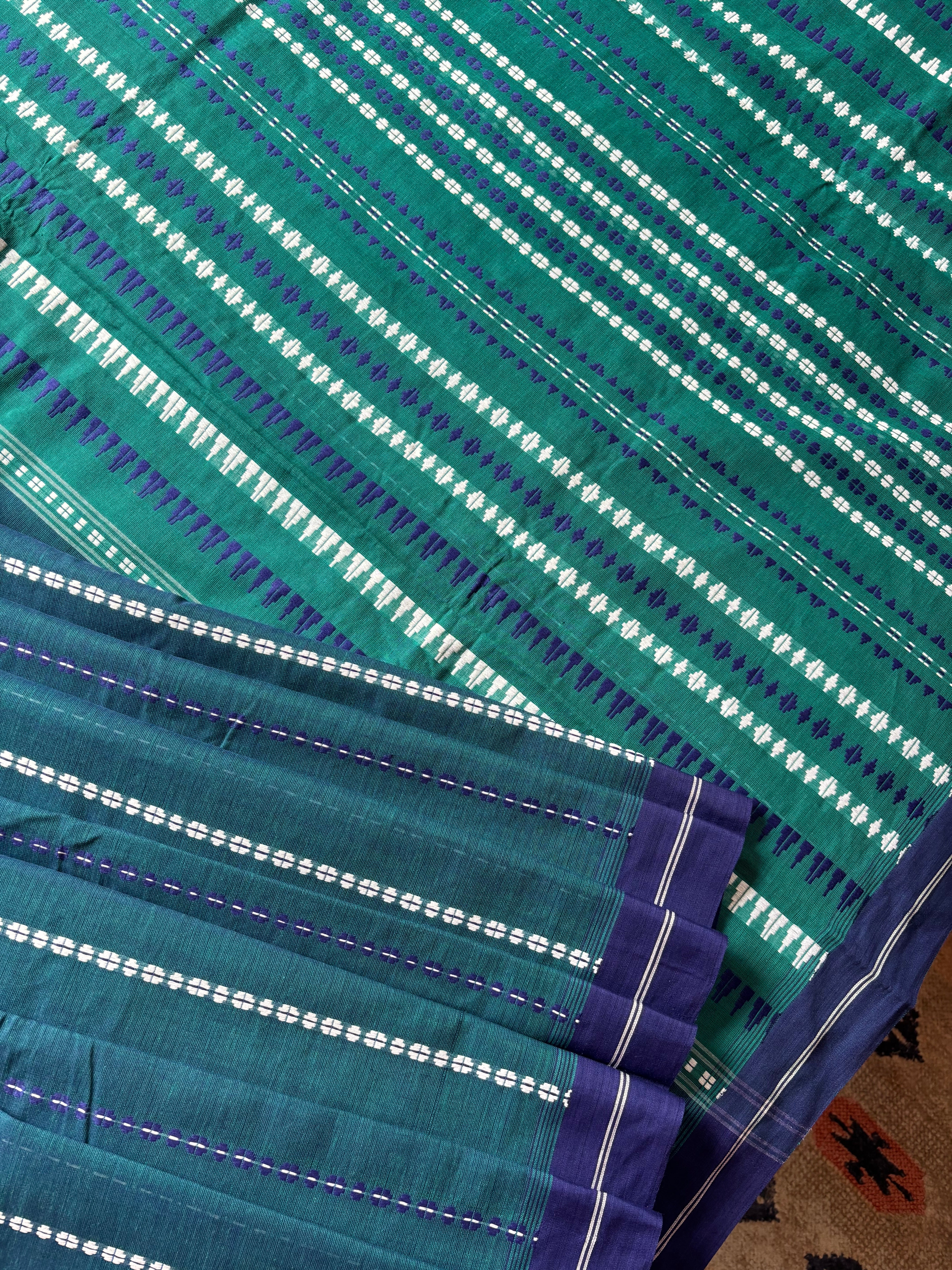Handwoven Peacock Blue Colour Begampuri Cotton Saree