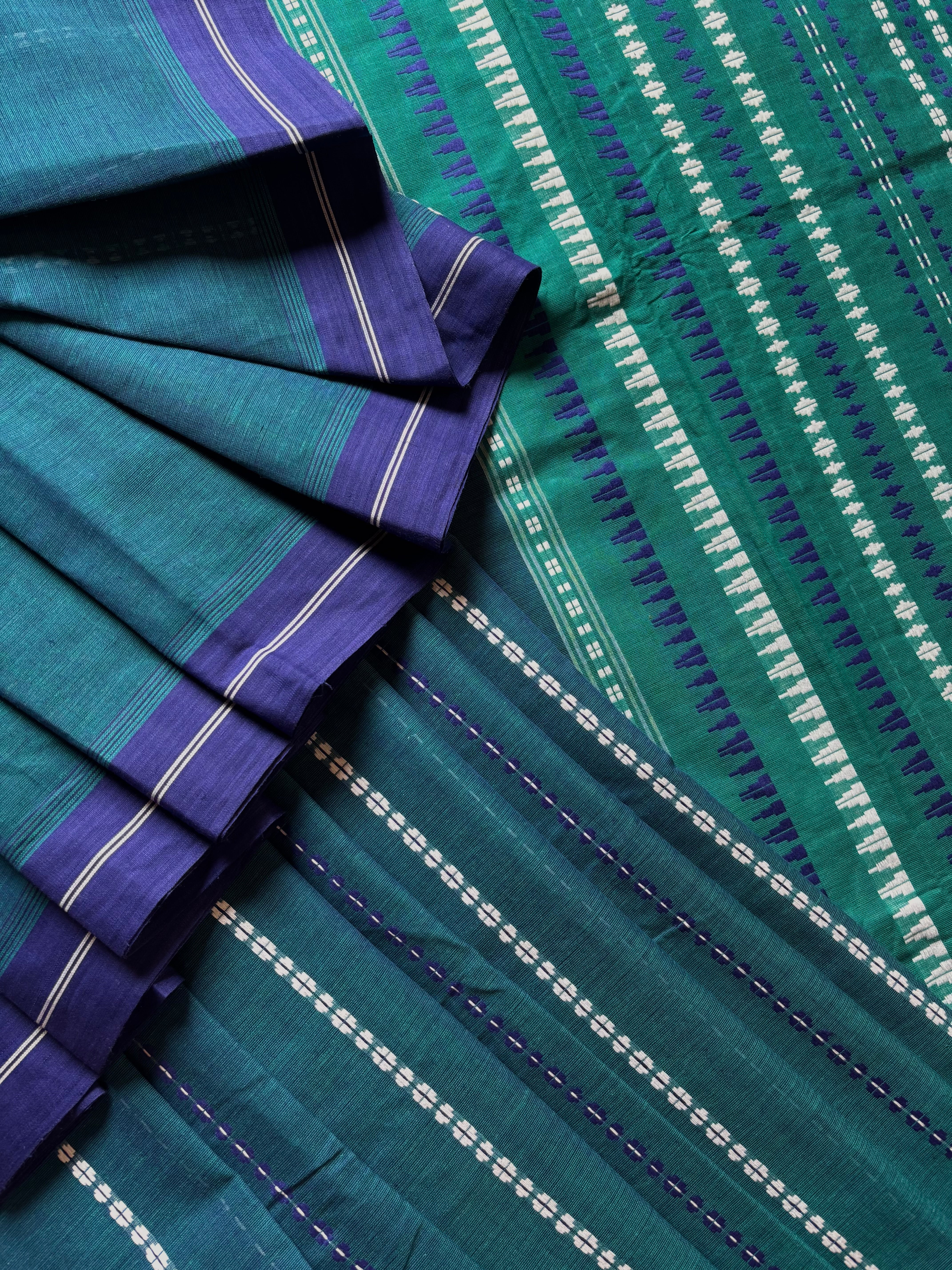 Handwoven Peacock Blue Colour Begampuri Cotton Saree