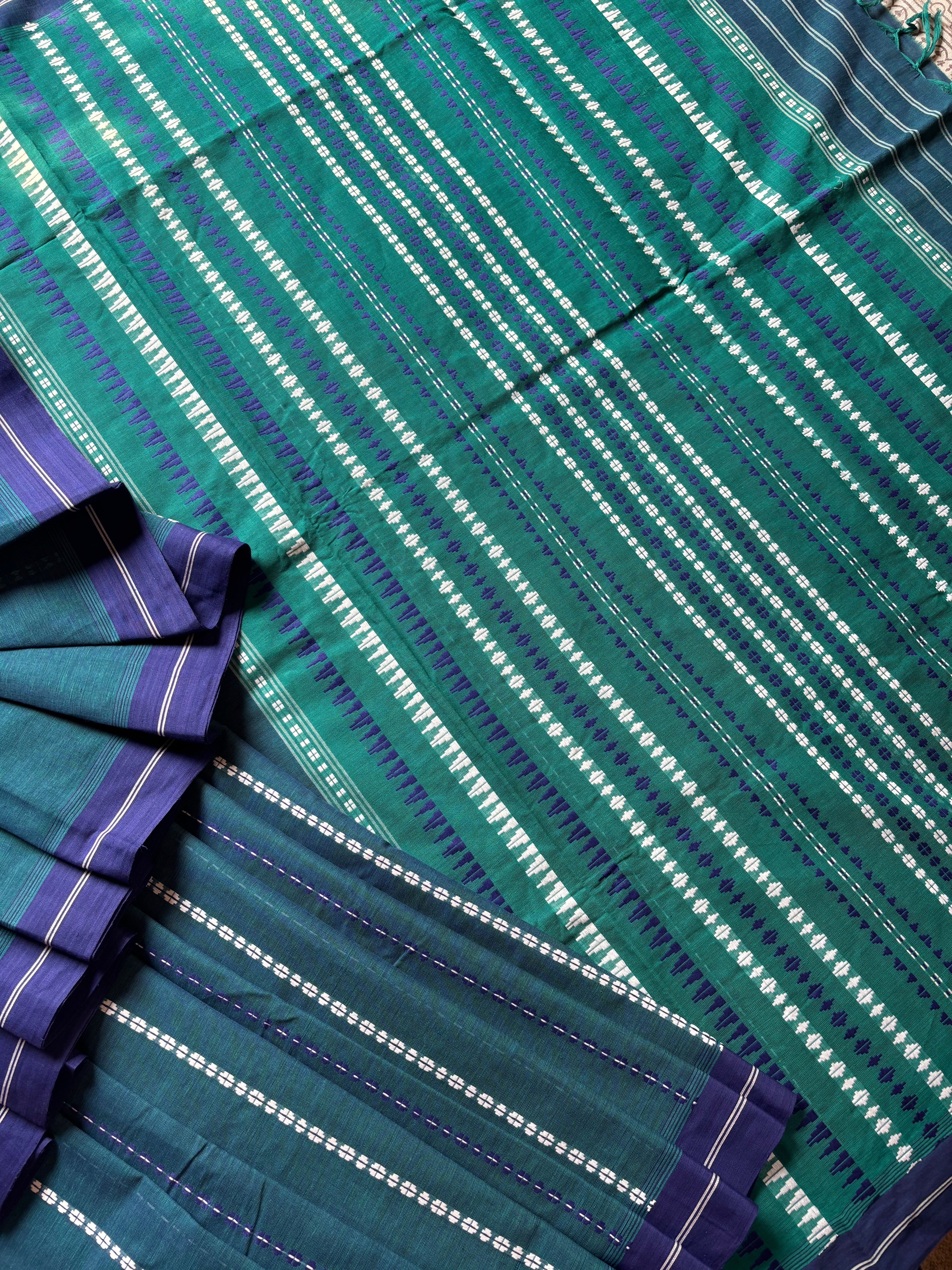 Handwoven Peacock Blue Colour Begampuri Cotton Saree