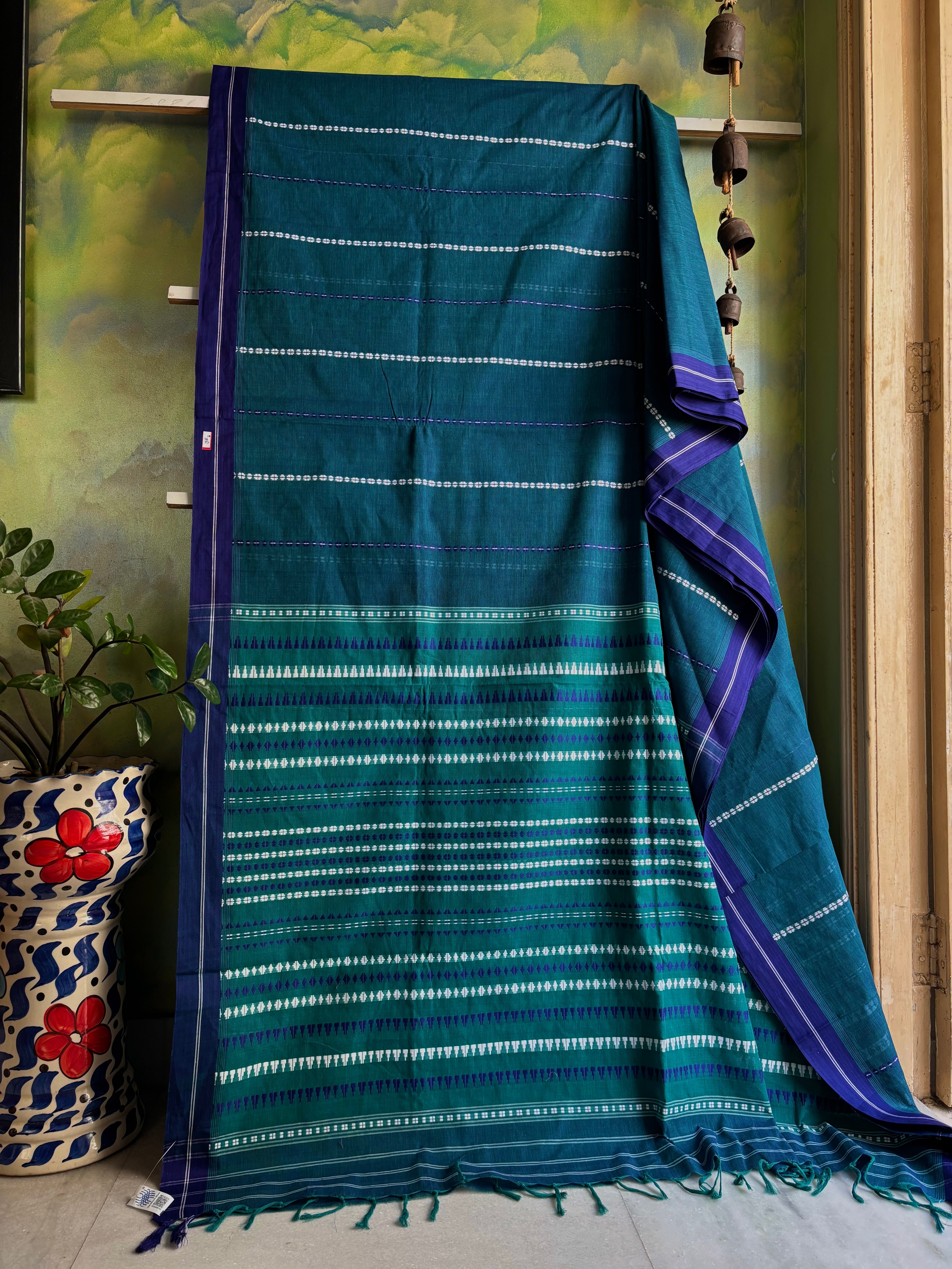 Handwoven Peacock Blue Colour Begampuri Cotton Saree