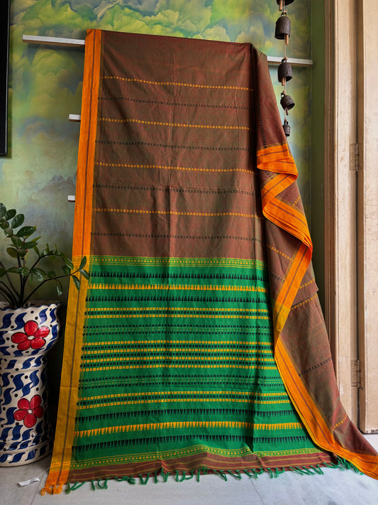Handwoven Red Green Dual Tomed Begampuri Cotton Saree