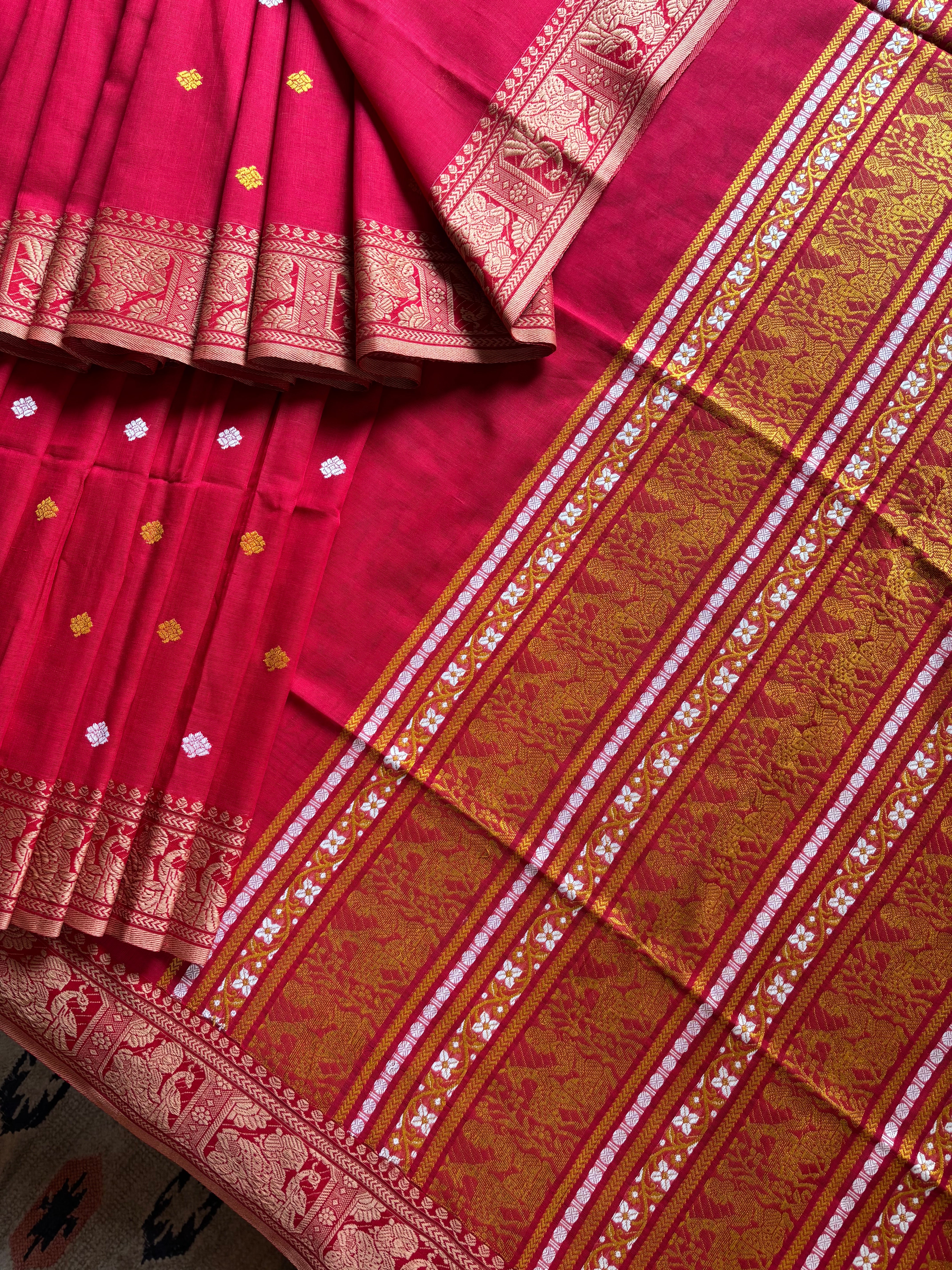 Handwoven Milky Red Cotton Baluchari Saree