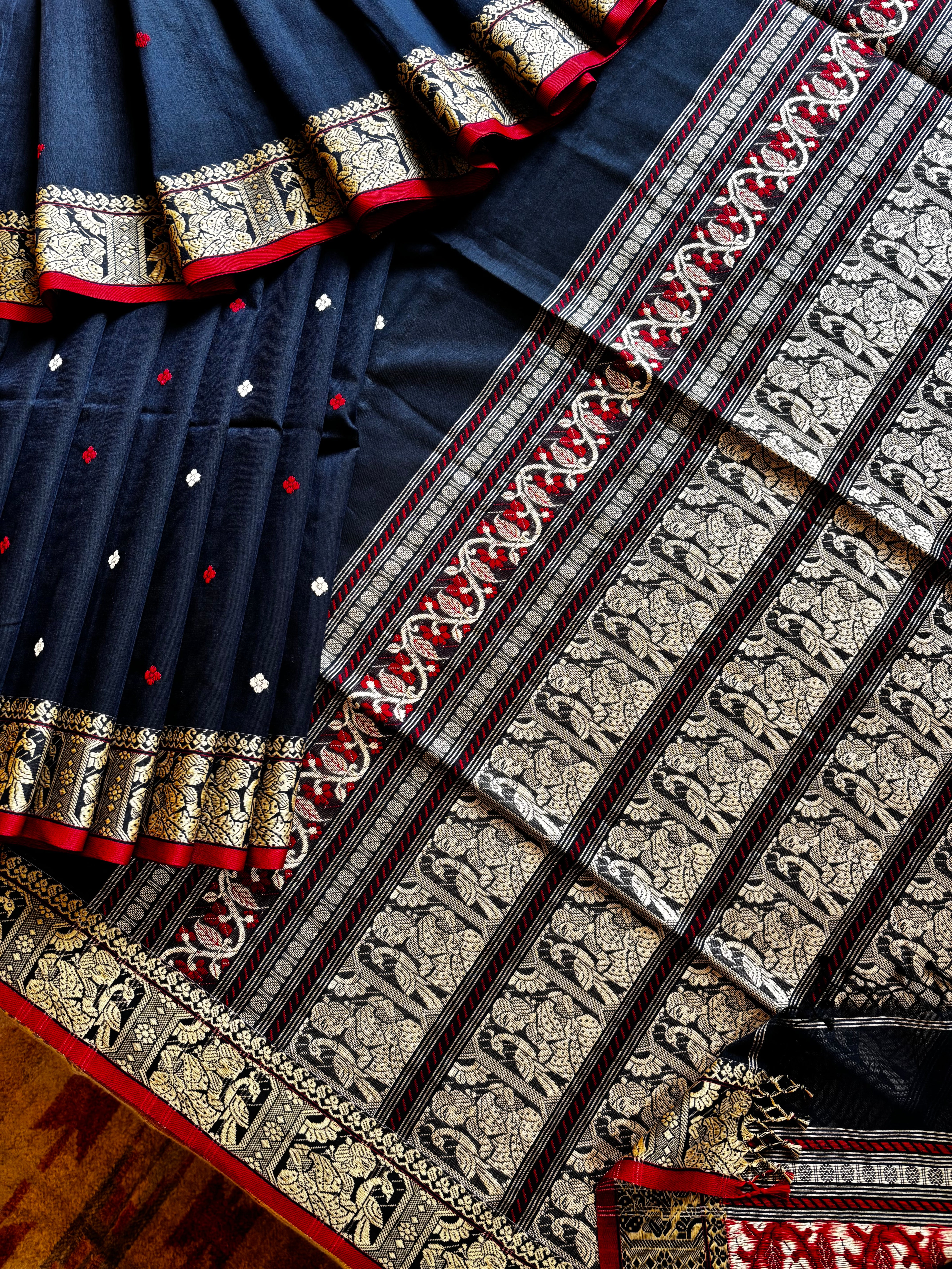 Handwoven Navy Colour Baluchari Cotton Saree