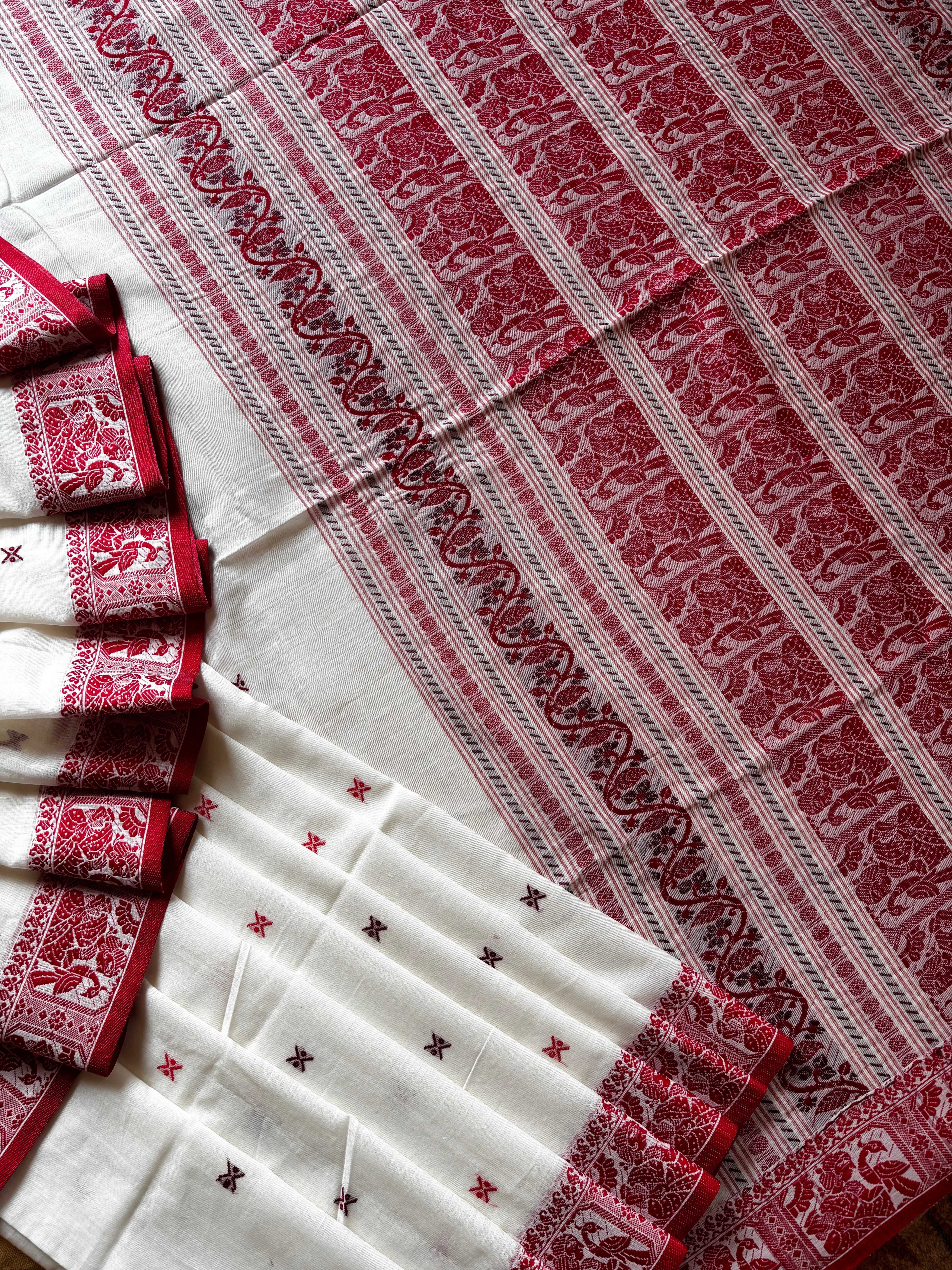 Handwoven White Red Pure Cotton Baluchari Saree