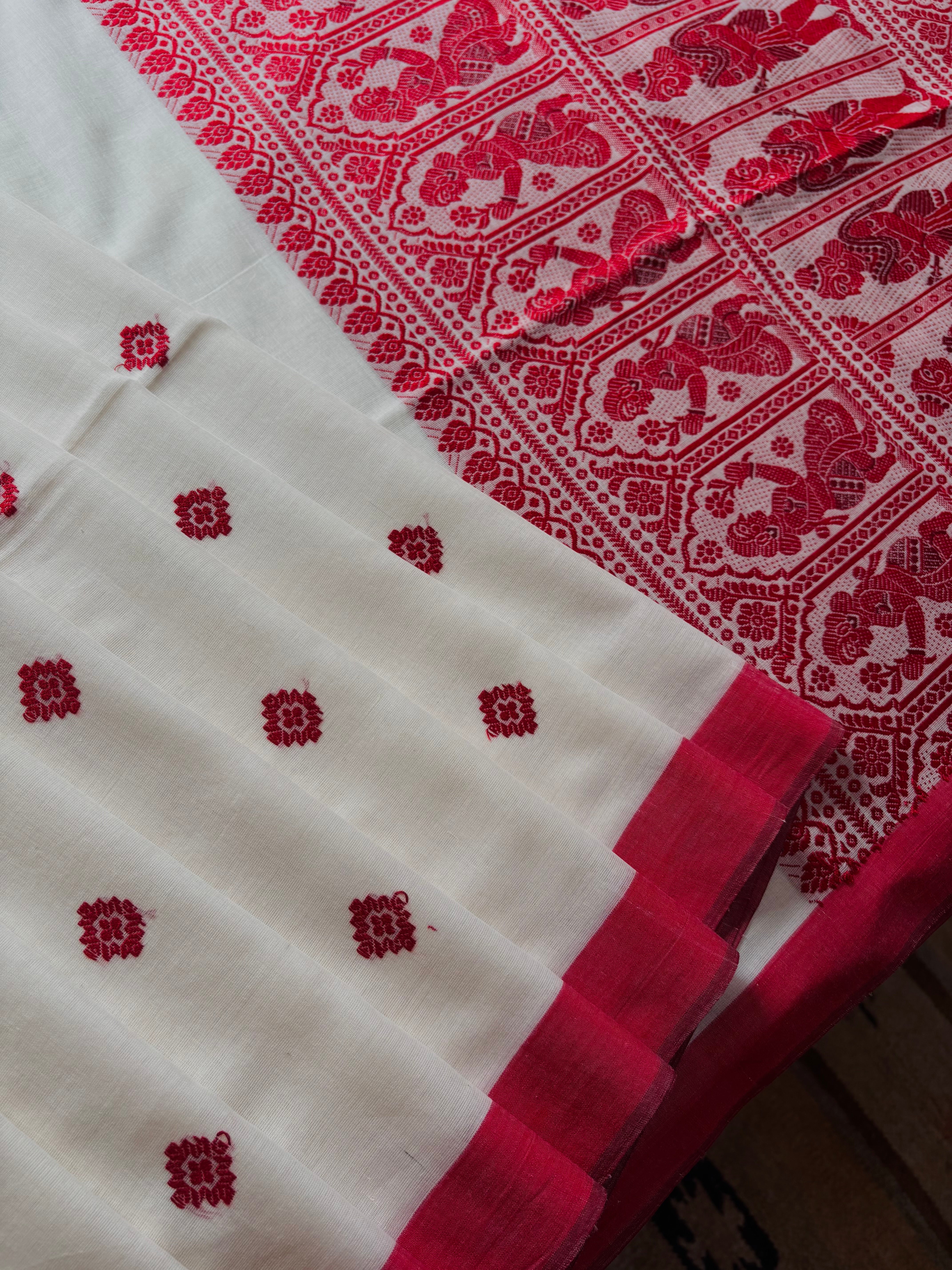Handwoven Offwhite Red Cotton Baluchari Saree