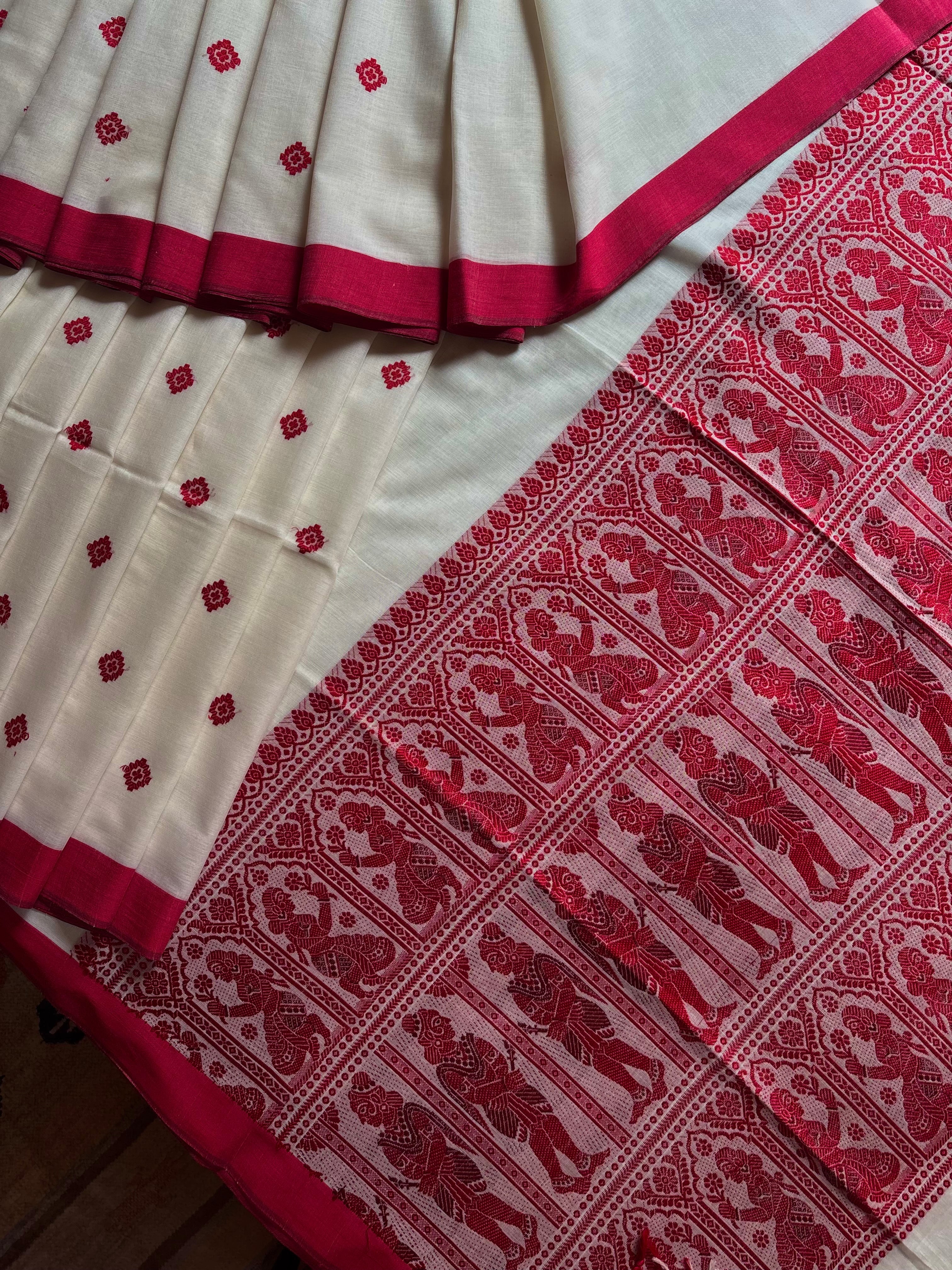 Handwoven Offwhite Red Cotton Baluchari Saree