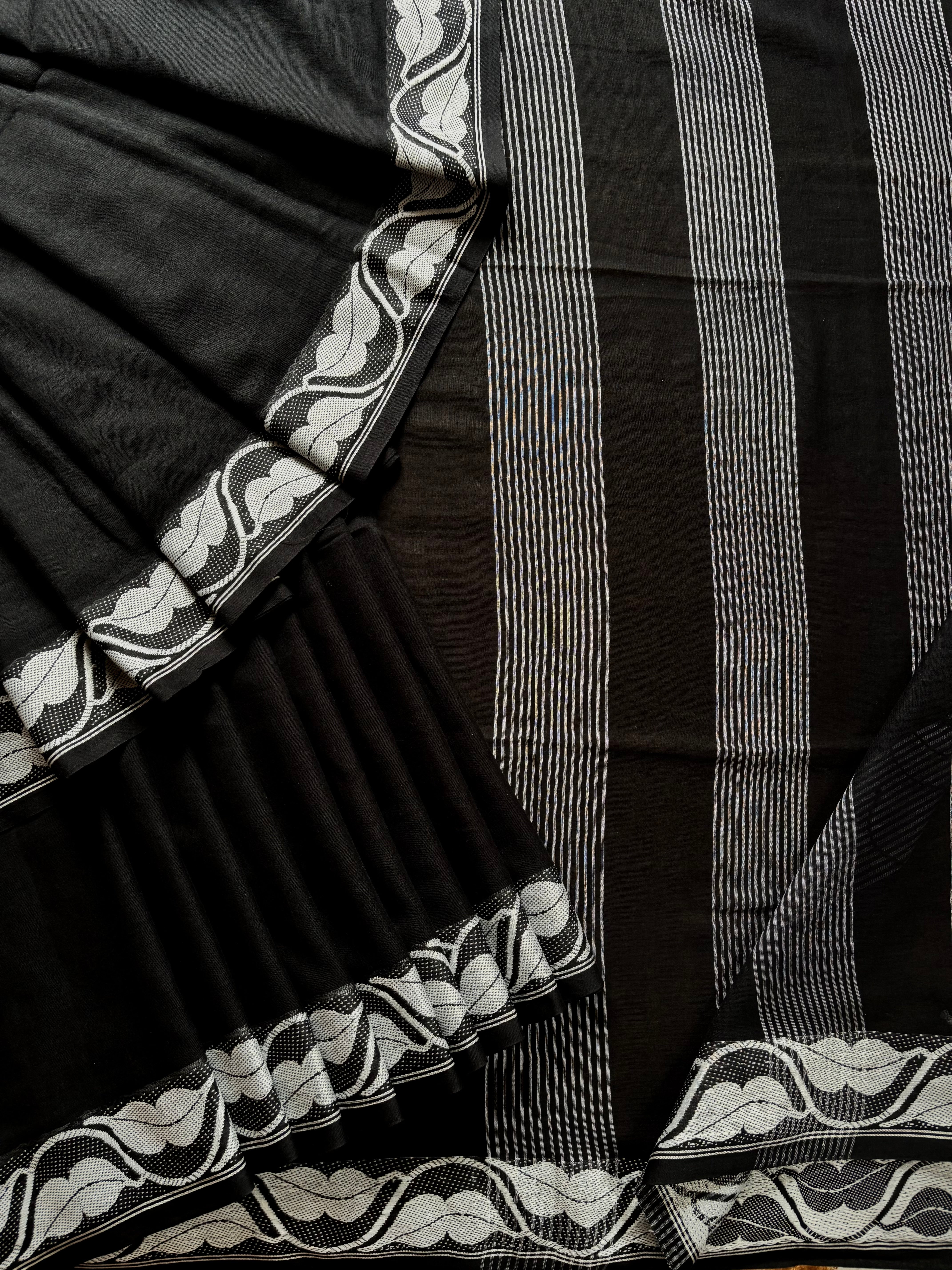 Handwoven Black White Phulia Cotton Saree