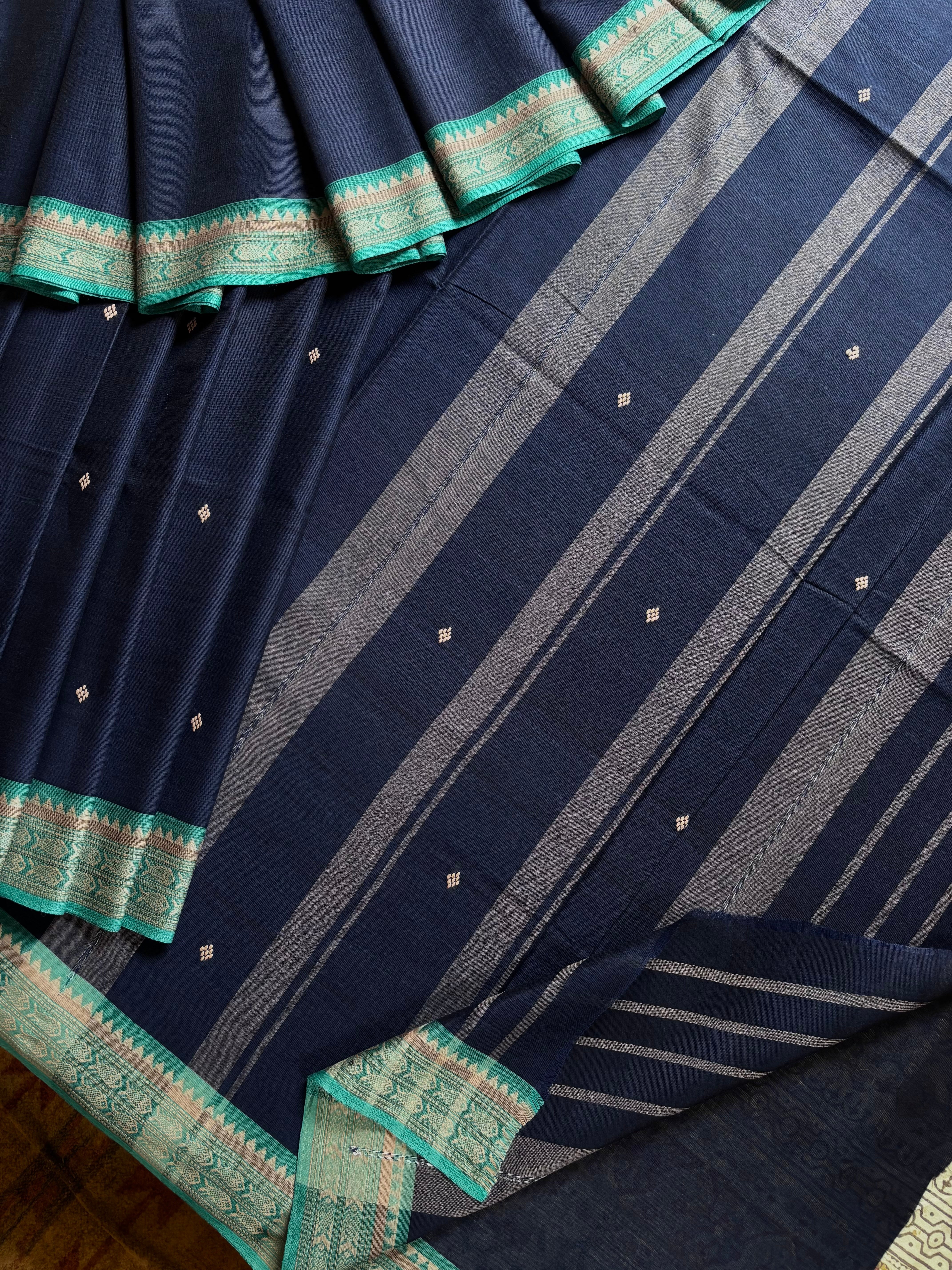 Handwoven Navy Blue Colour Dhonekhali Cotton Saree