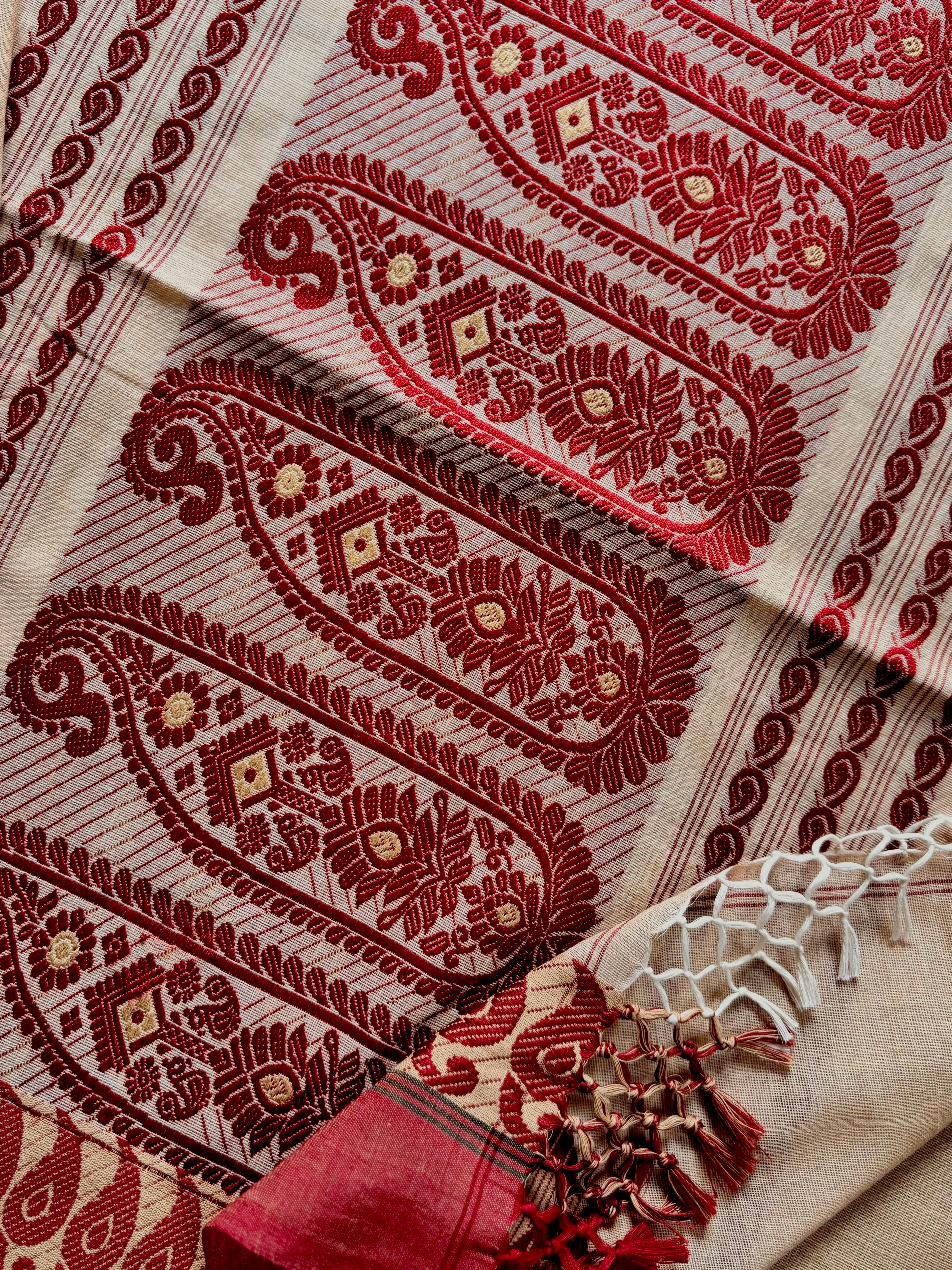 Handwoven Beige Maroon Phulia Cotton Saree