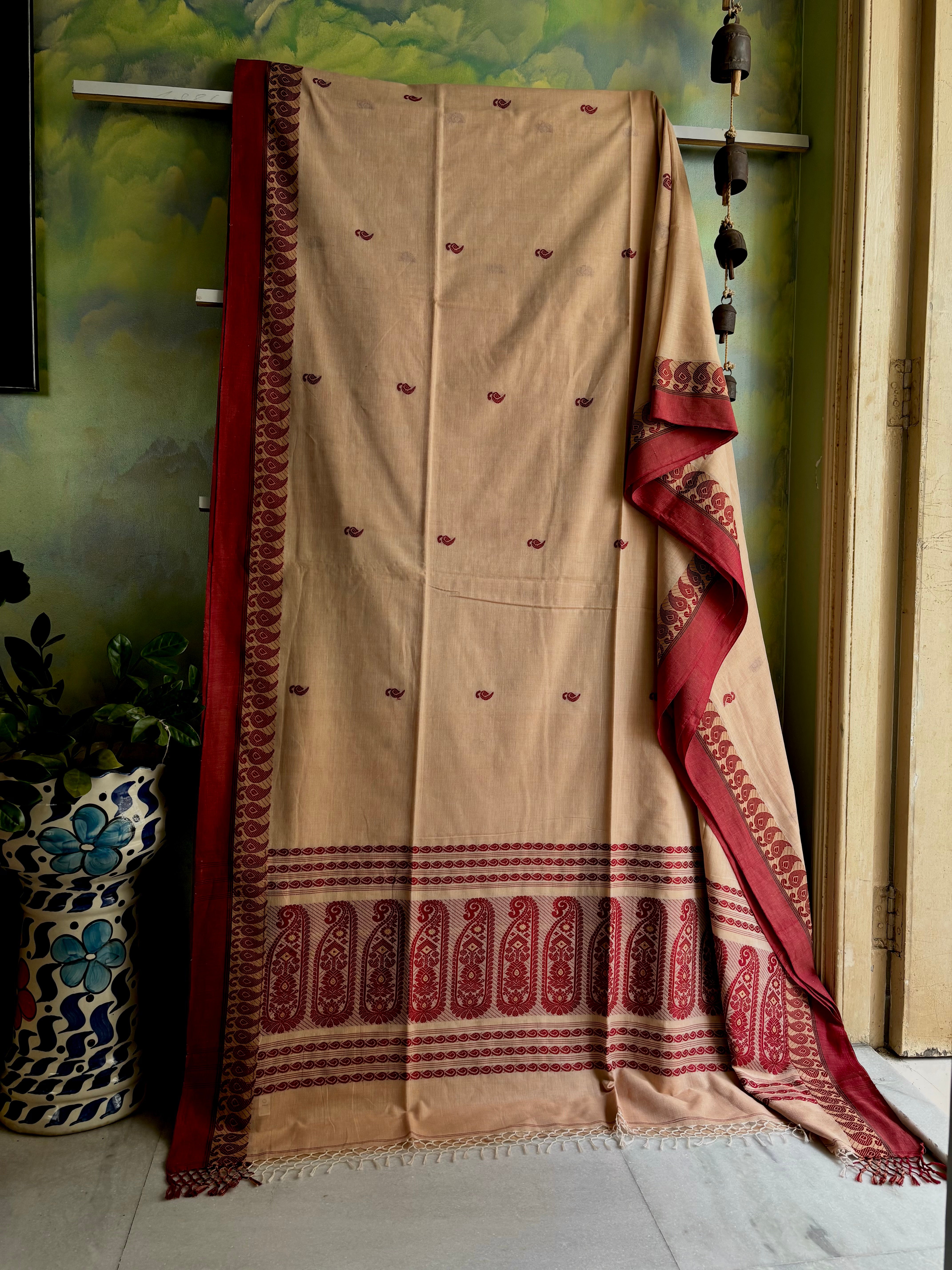 Handwoven Beige Maroon Phulia Cotton Saree
