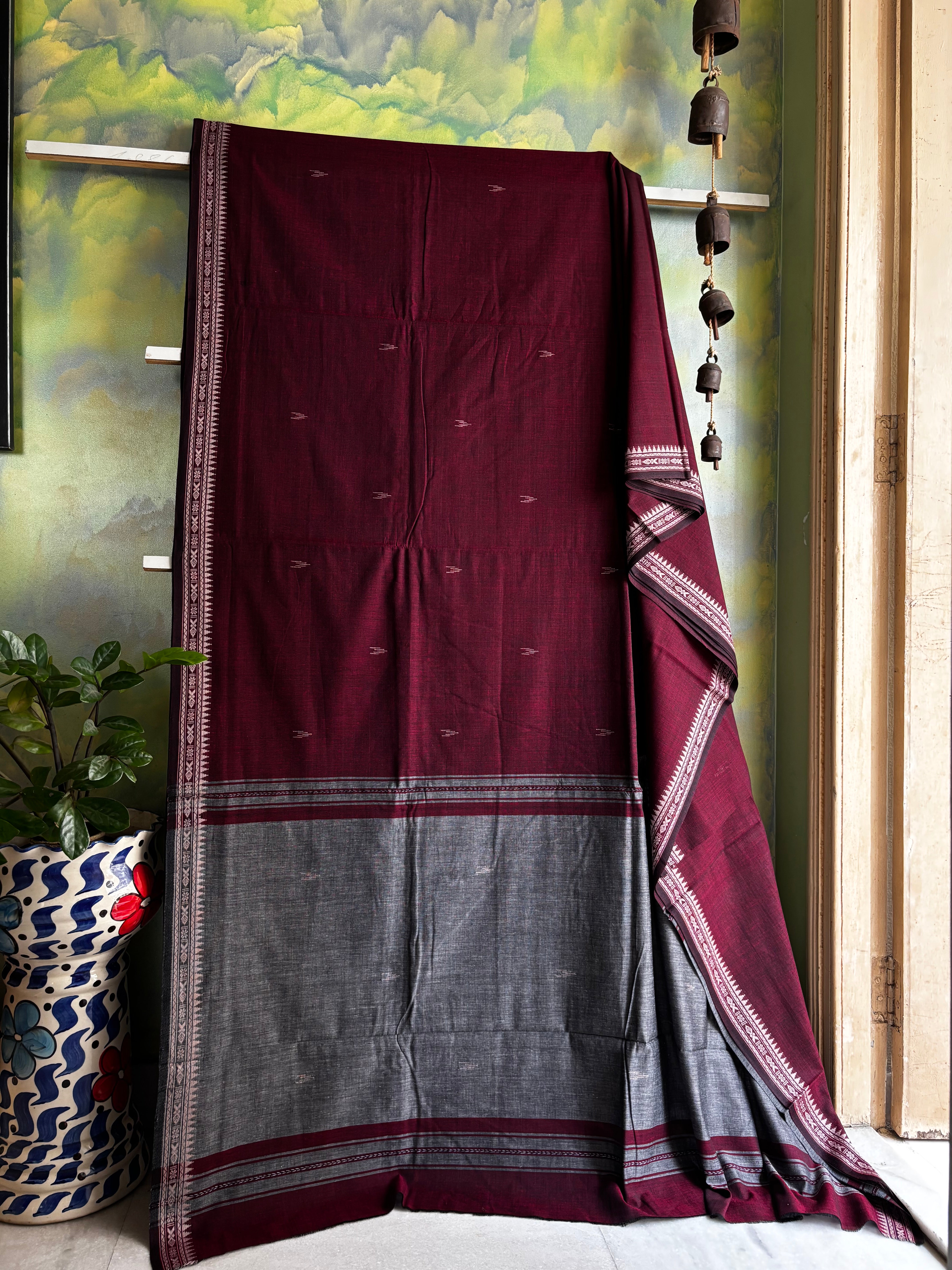 Handwoven Maroonish Wine Colour Dhonekhali Cotton Saree