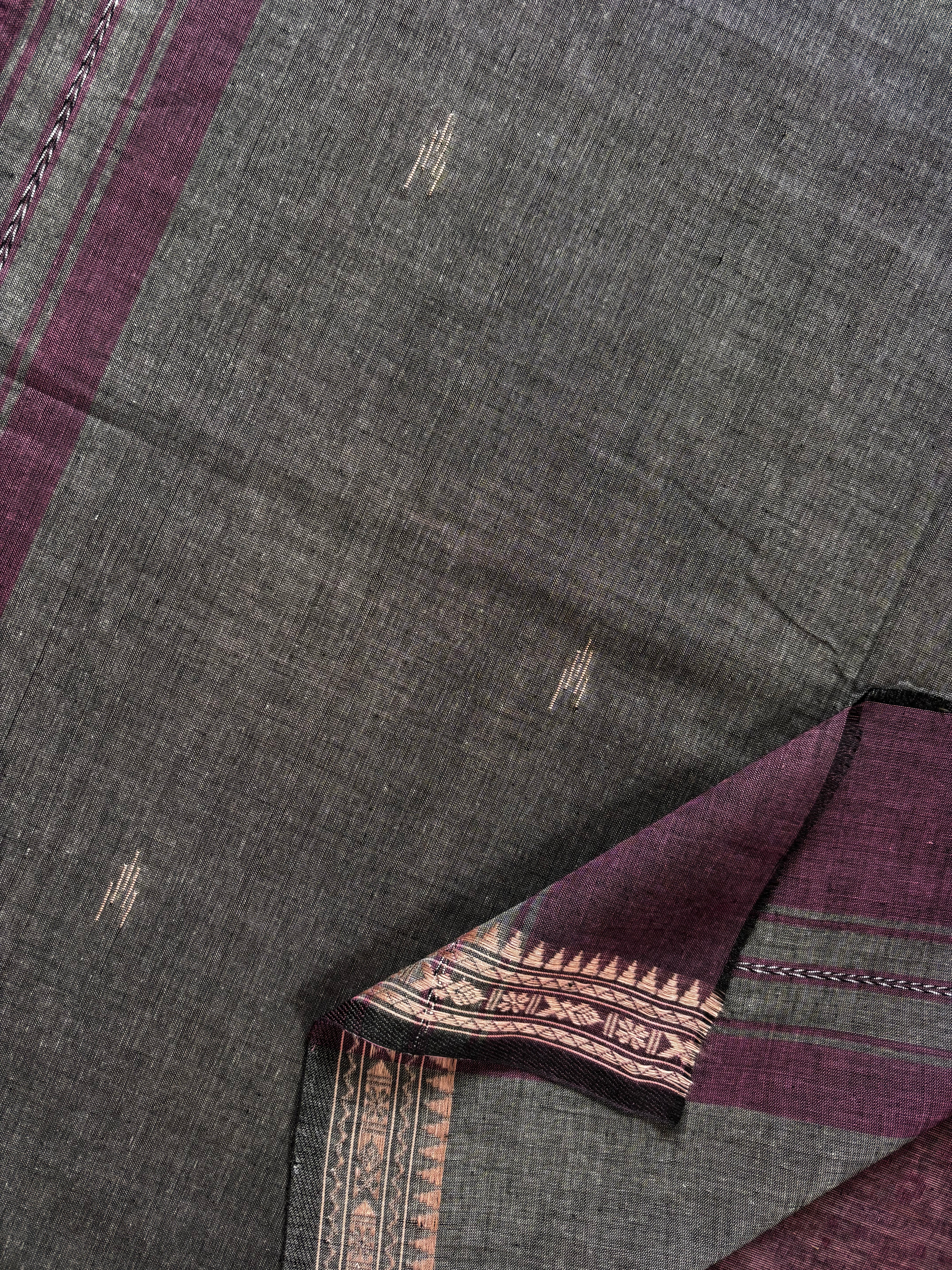Handwoven Dusty Mauve Colour Dhonekhali Cotton Saree