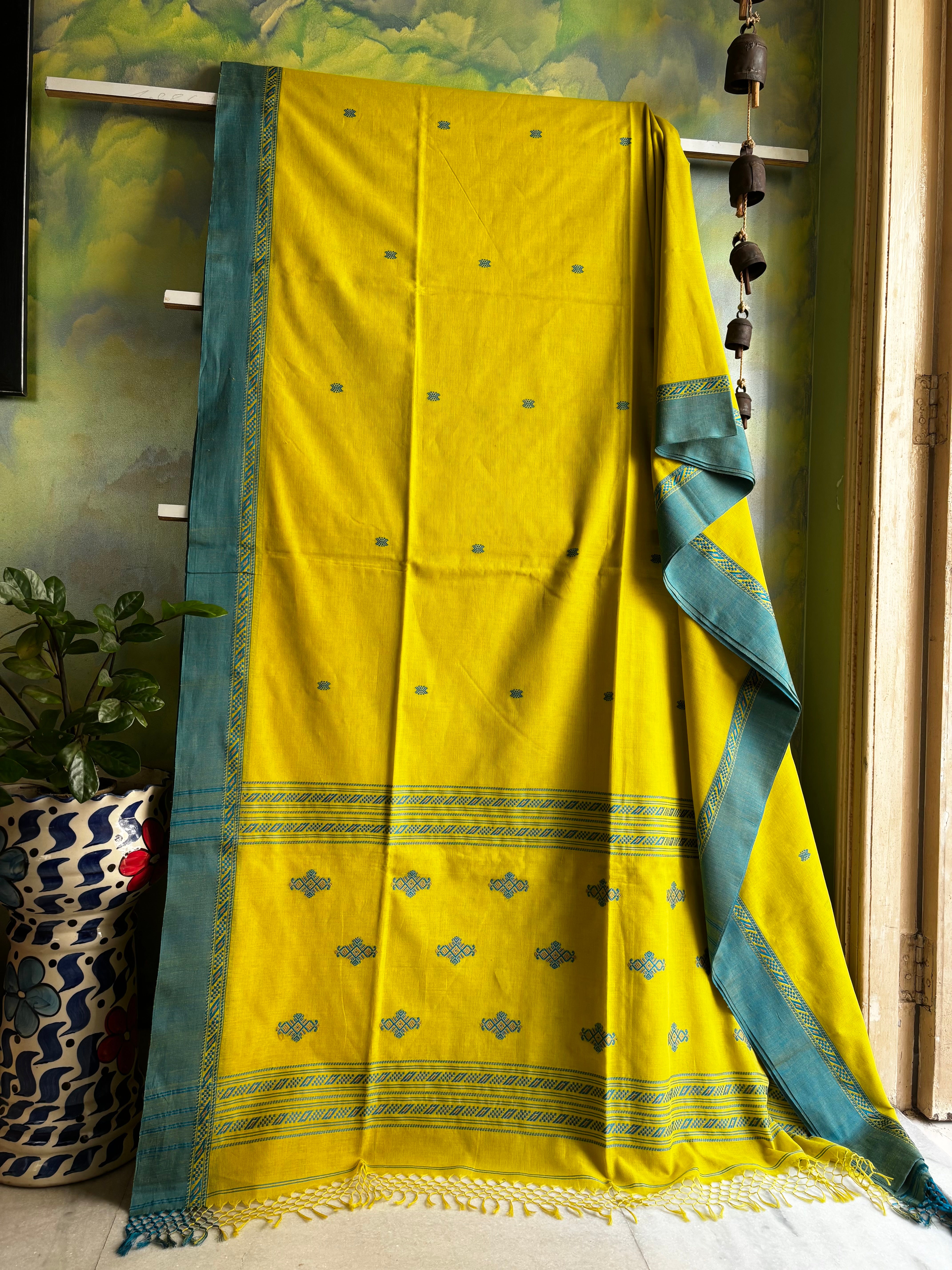 Handwoven Lime Yellow Colour Phulia Cotton Saree