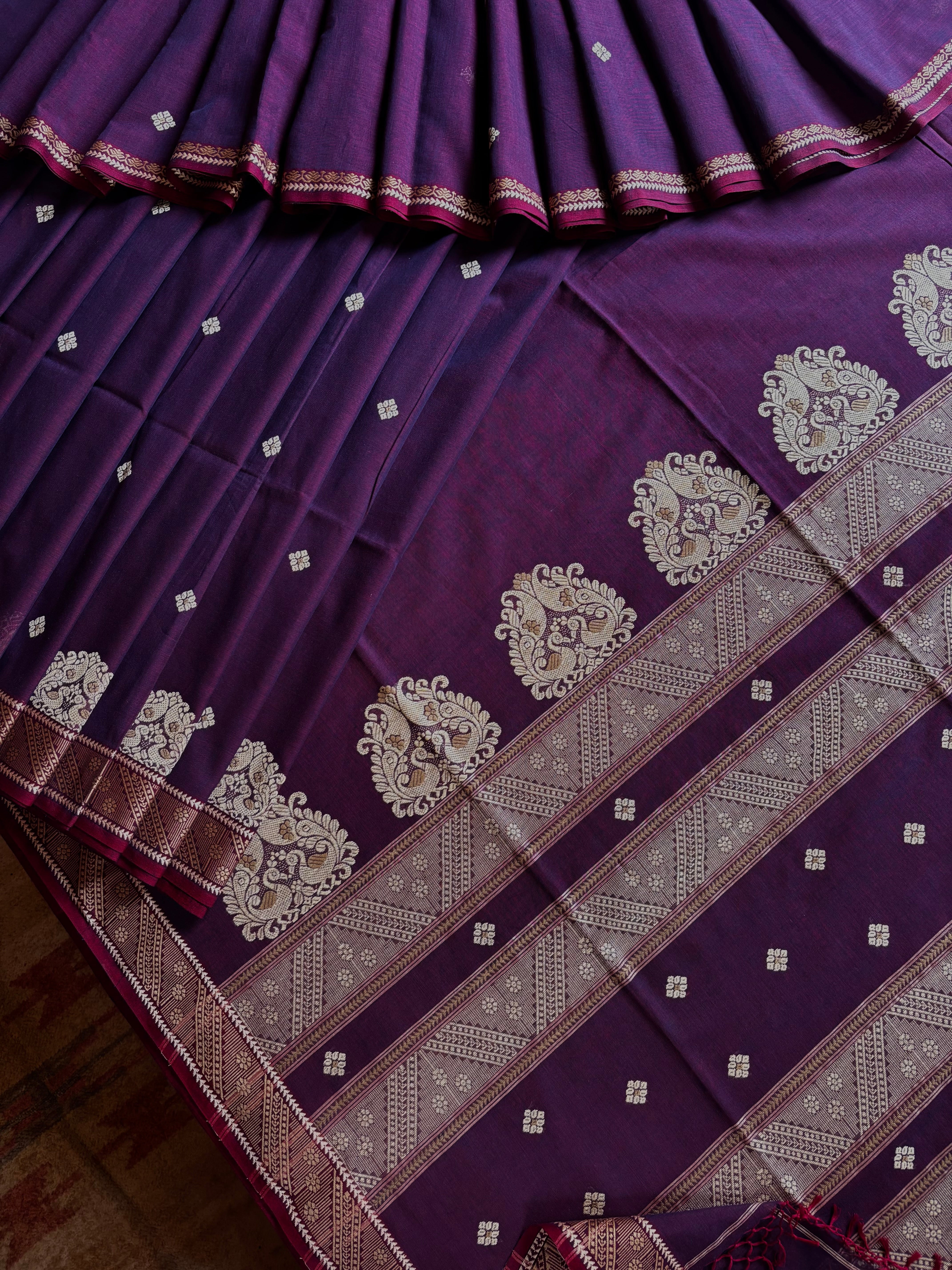 Handwoven Purple Maroon Dual Toned Phulia Cotton Saree