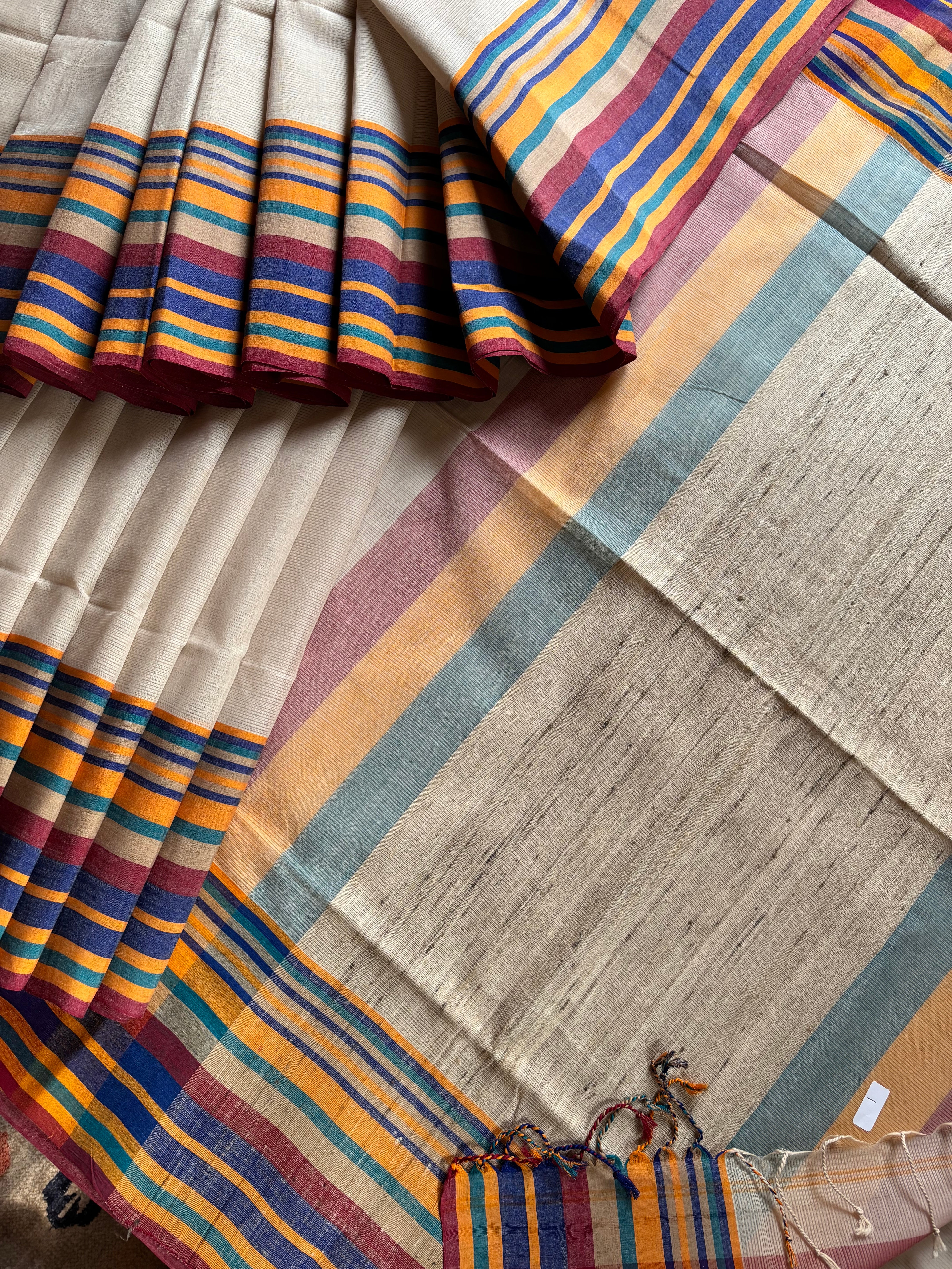 Handwoven Light Beige Colour Phulia Cotton Saree.