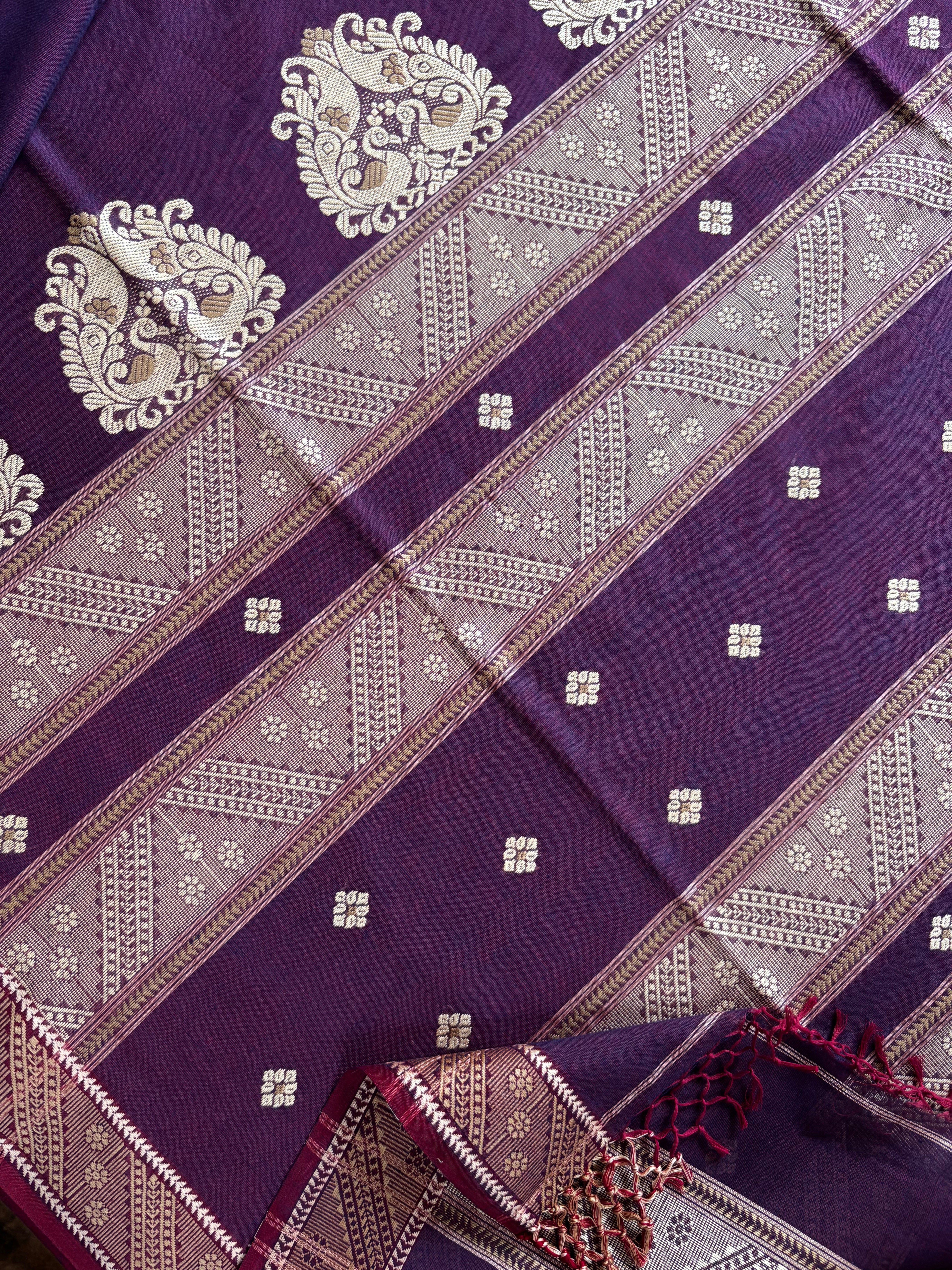 Handwoven Purple Maroon Dual Toned Phulia Cotton Saree