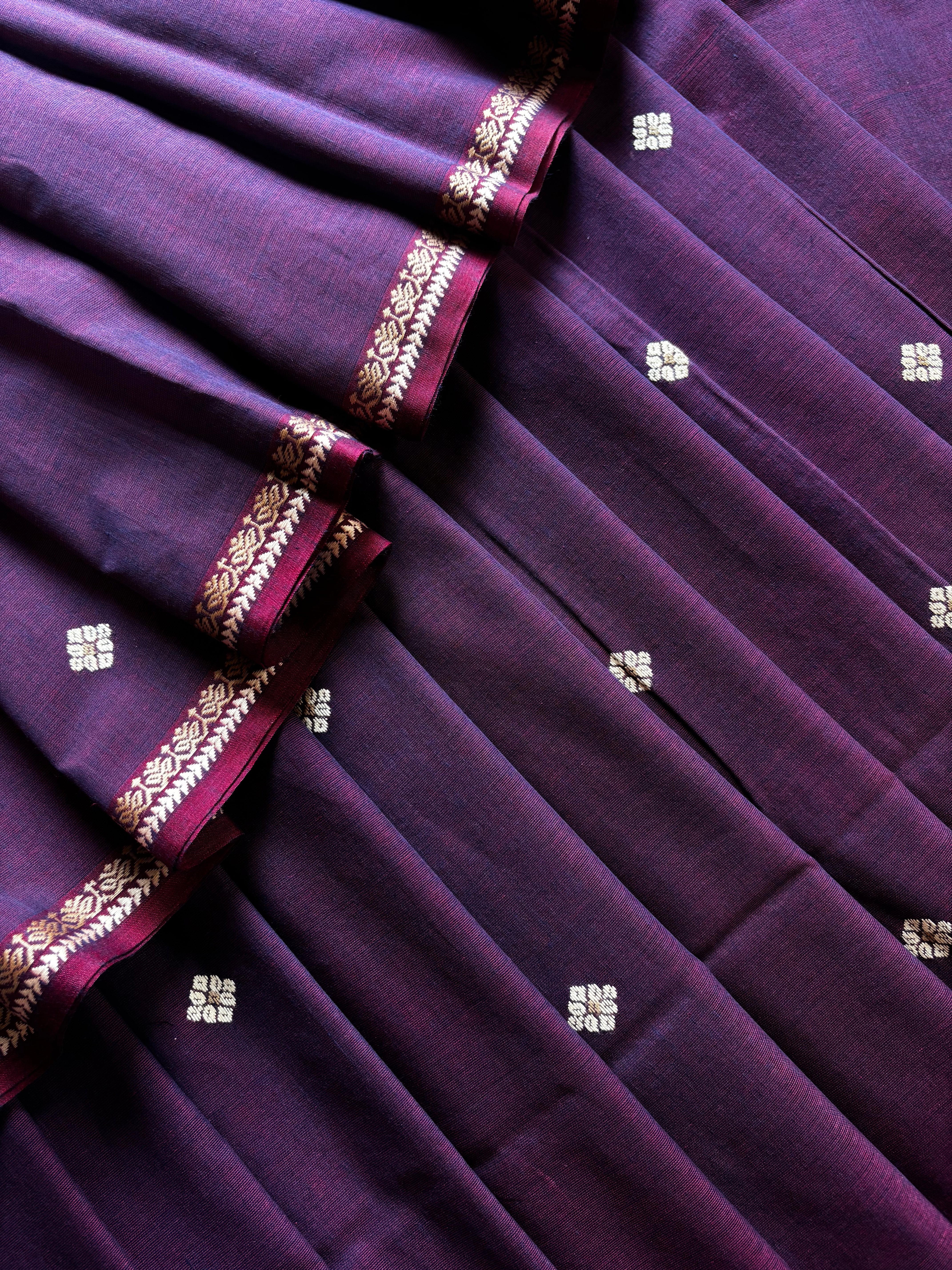 Handwoven Purple Maroon Dual Toned Phulia Cotton Saree