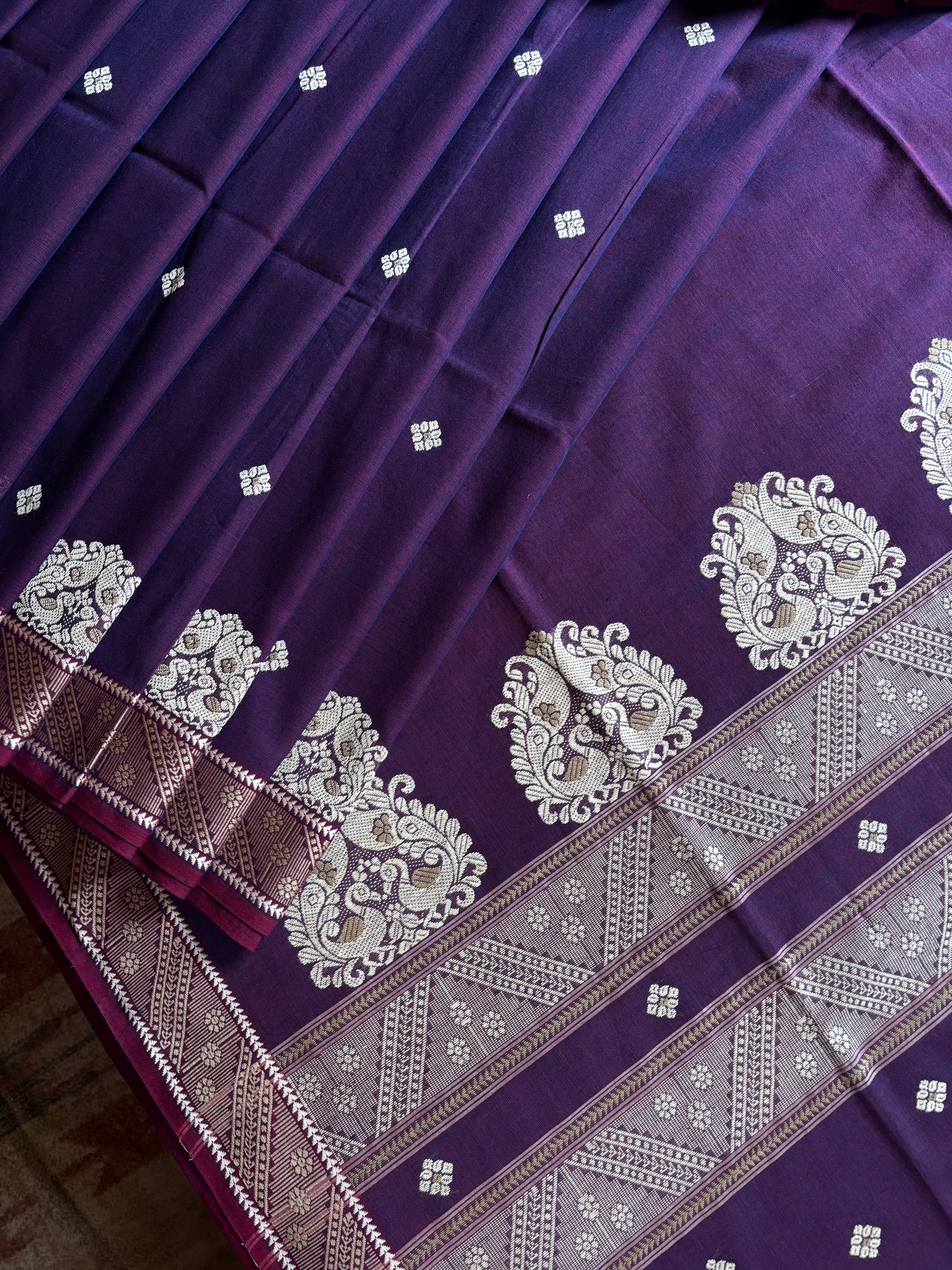 Handwoven Purple Maroon Dual Toned Phulia Cotton Saree
