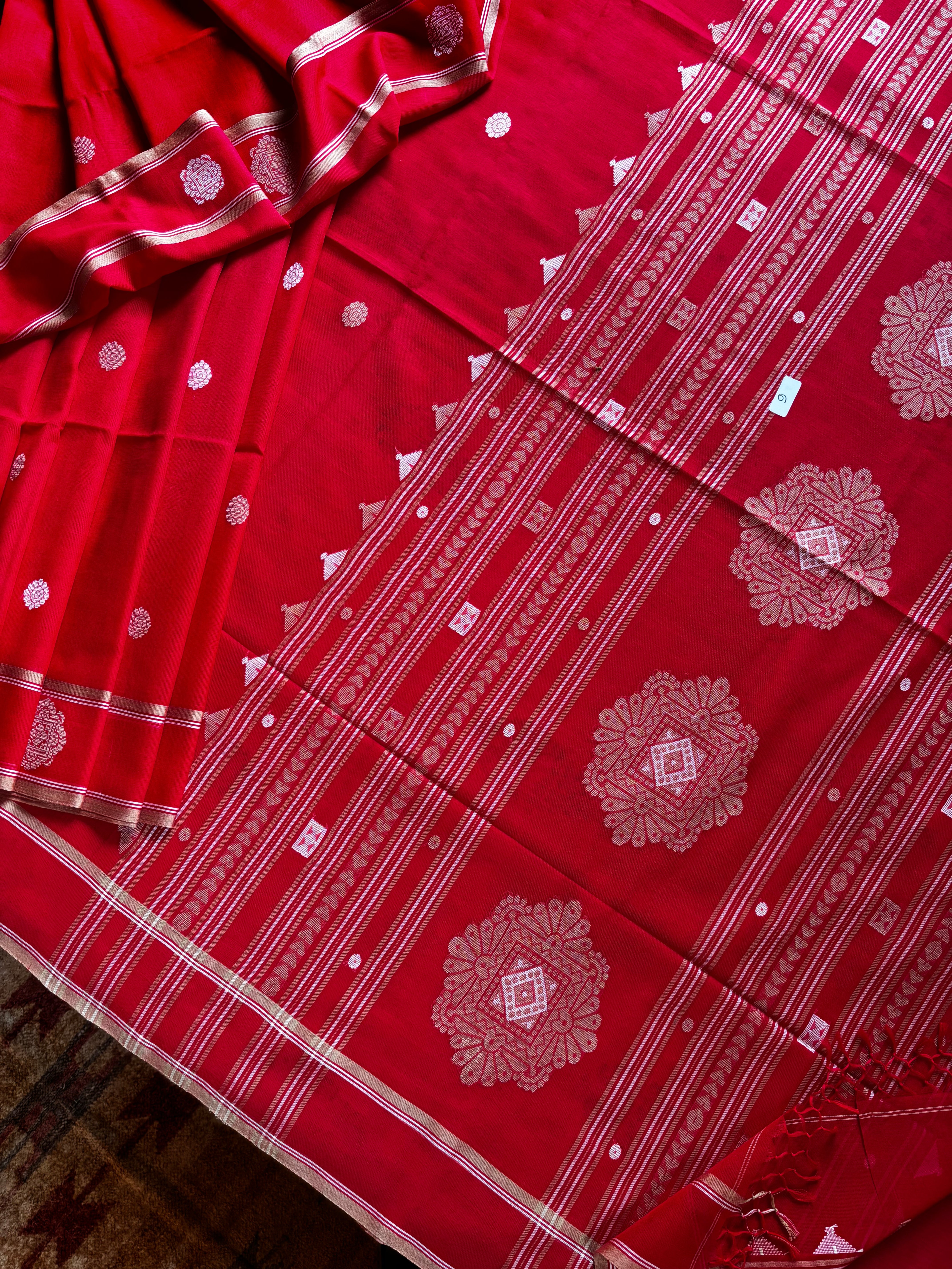 Handwoven Red Colour Cotton Jamdani Saree