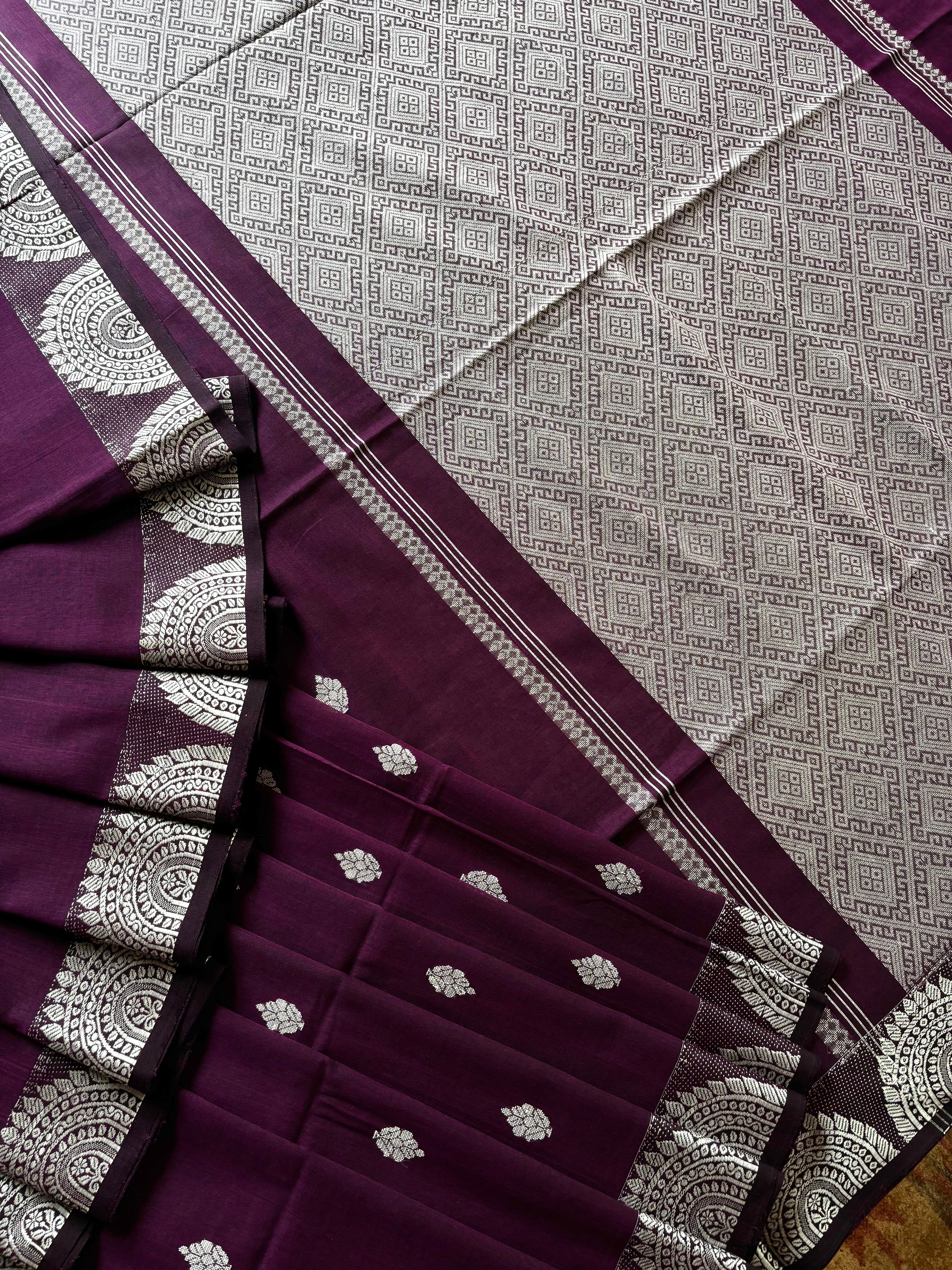 Handwoven Purple Colour Phulia Cotton Saree