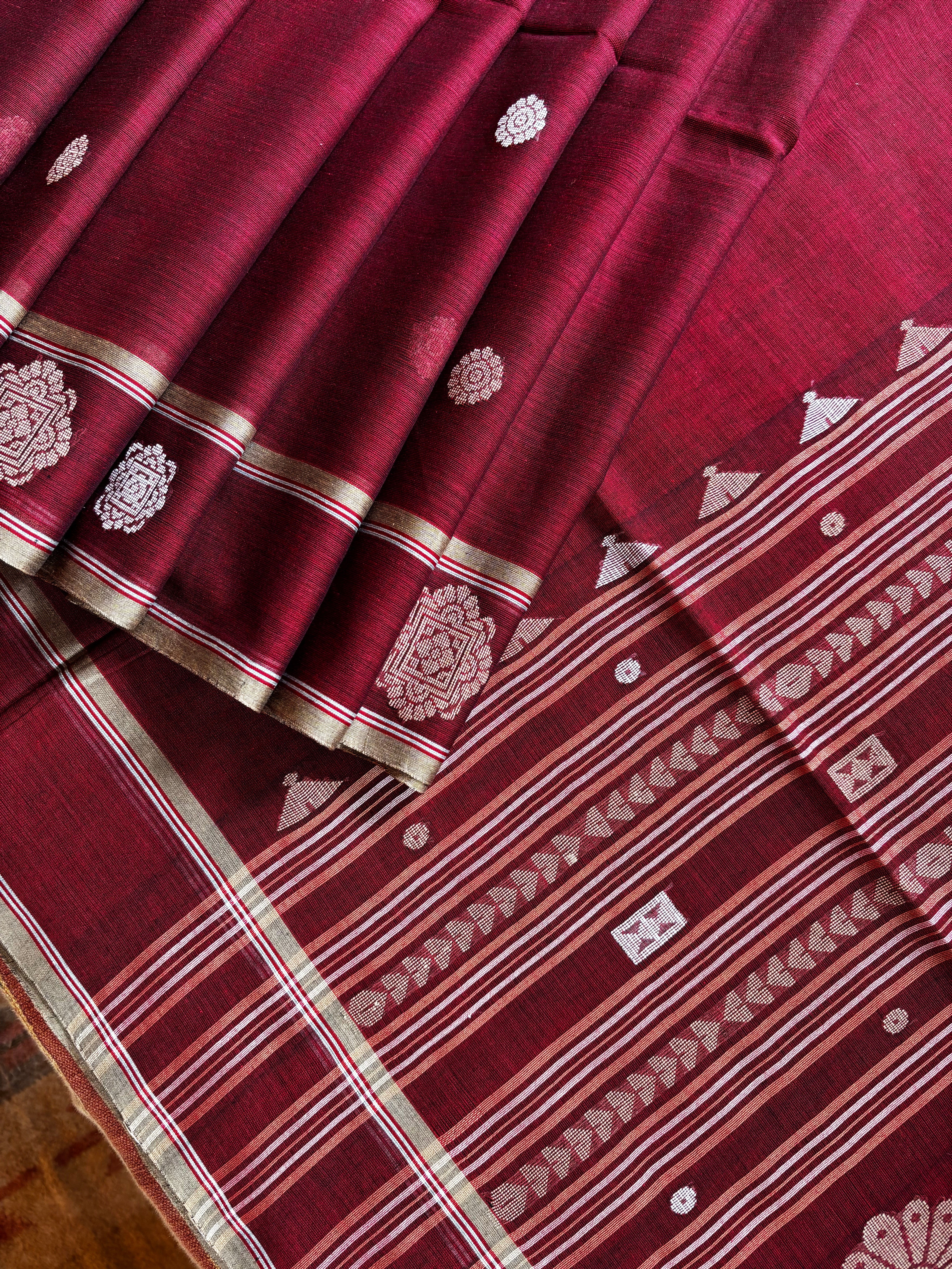 Handwoven Maroon Colour Cotton Jamdani Saree
