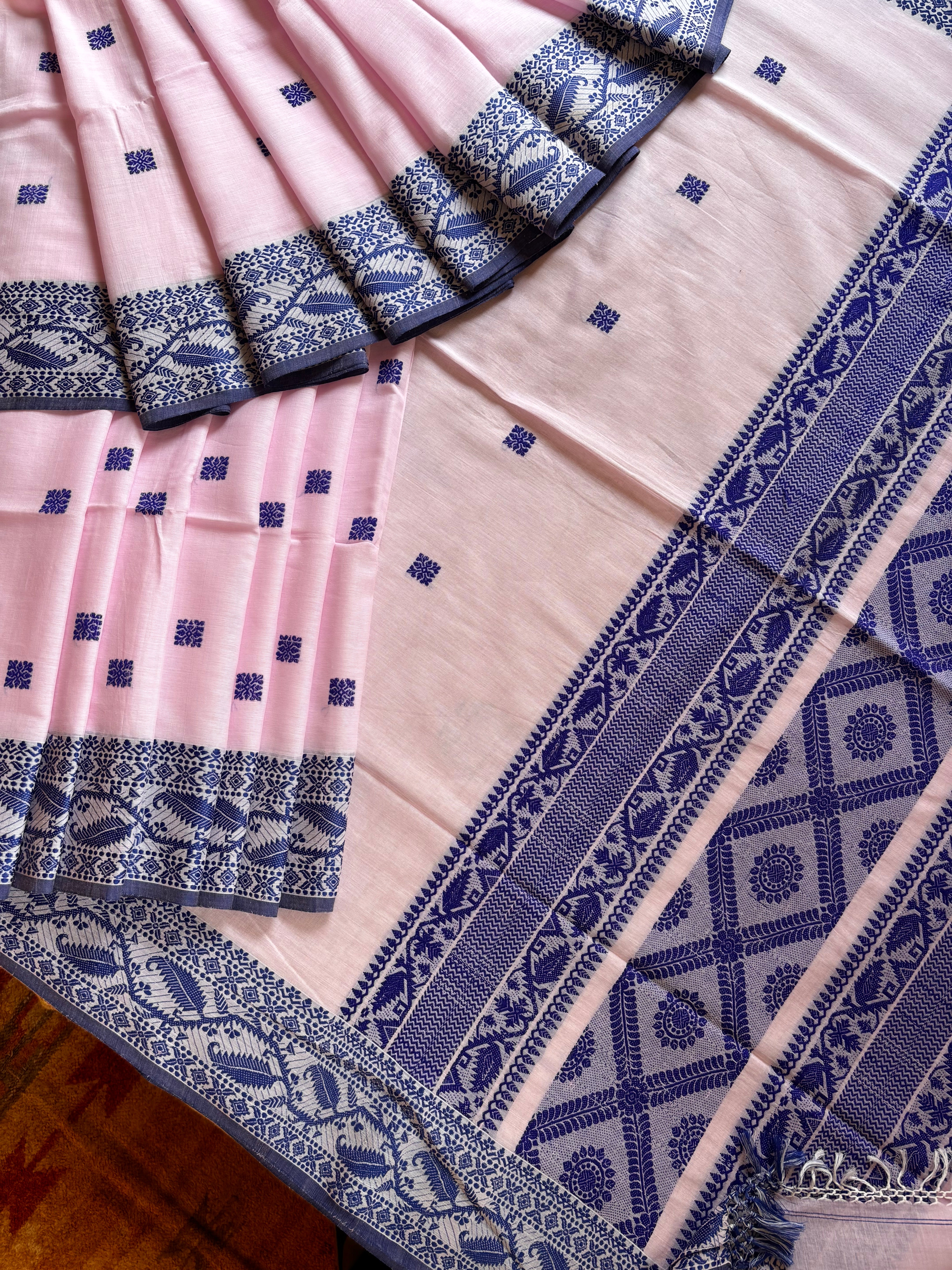 Handwoven Baby Pink Colour Phulia Cotton Saree