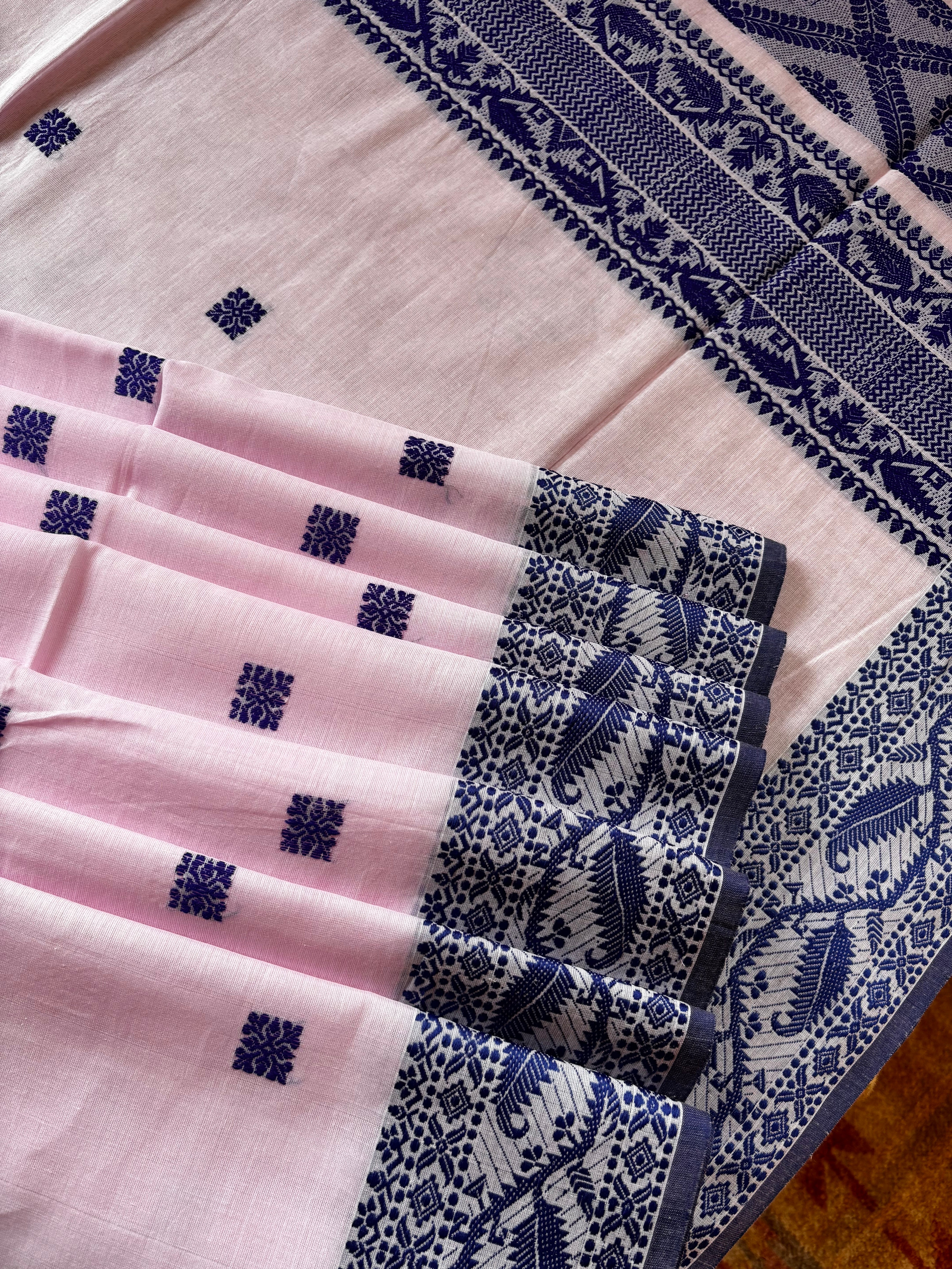 Handwoven Baby Pink Colour Phulia Cotton Saree