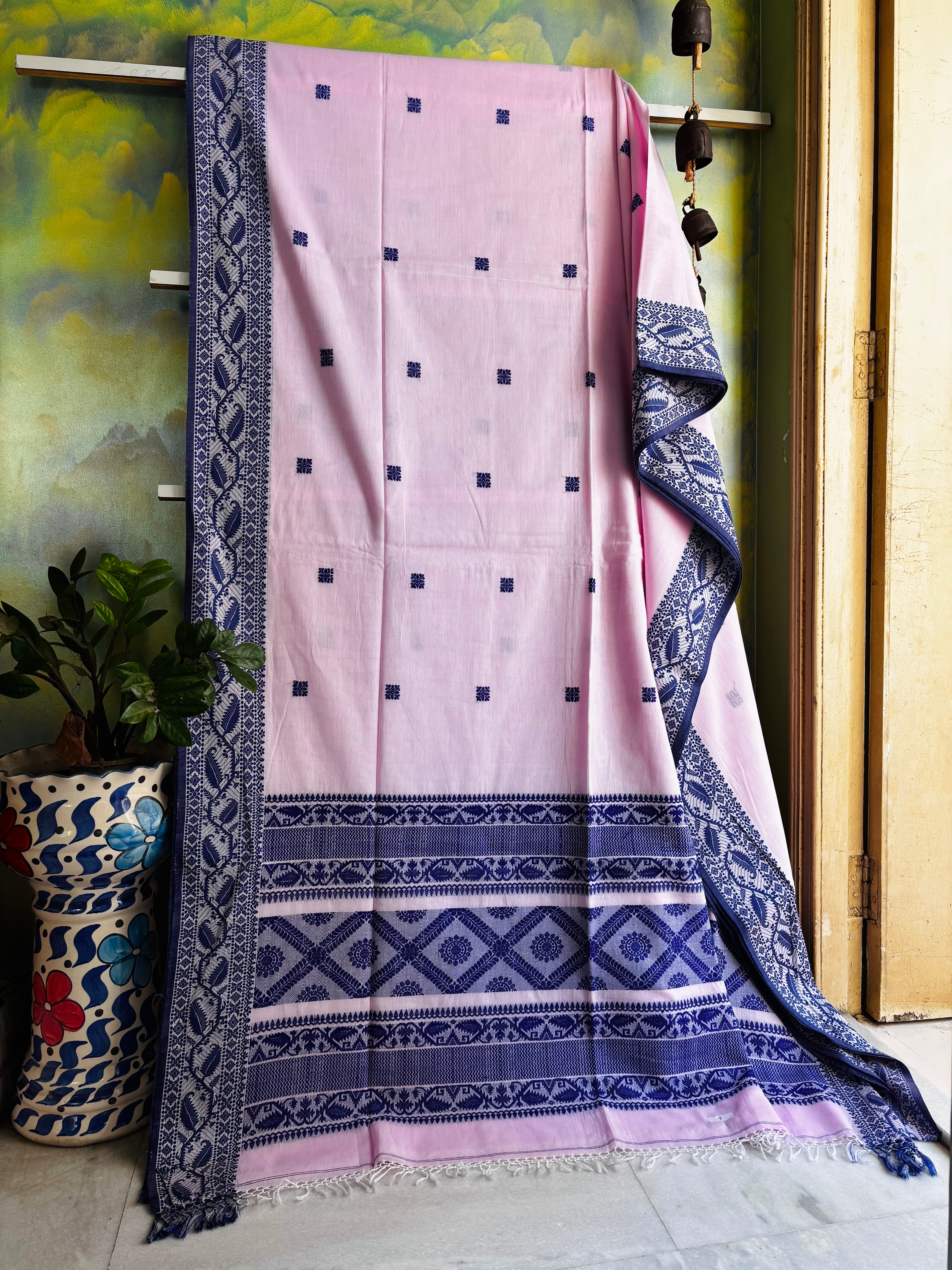 Handwoven Baby Pink Colour Phulia Cotton Saree
