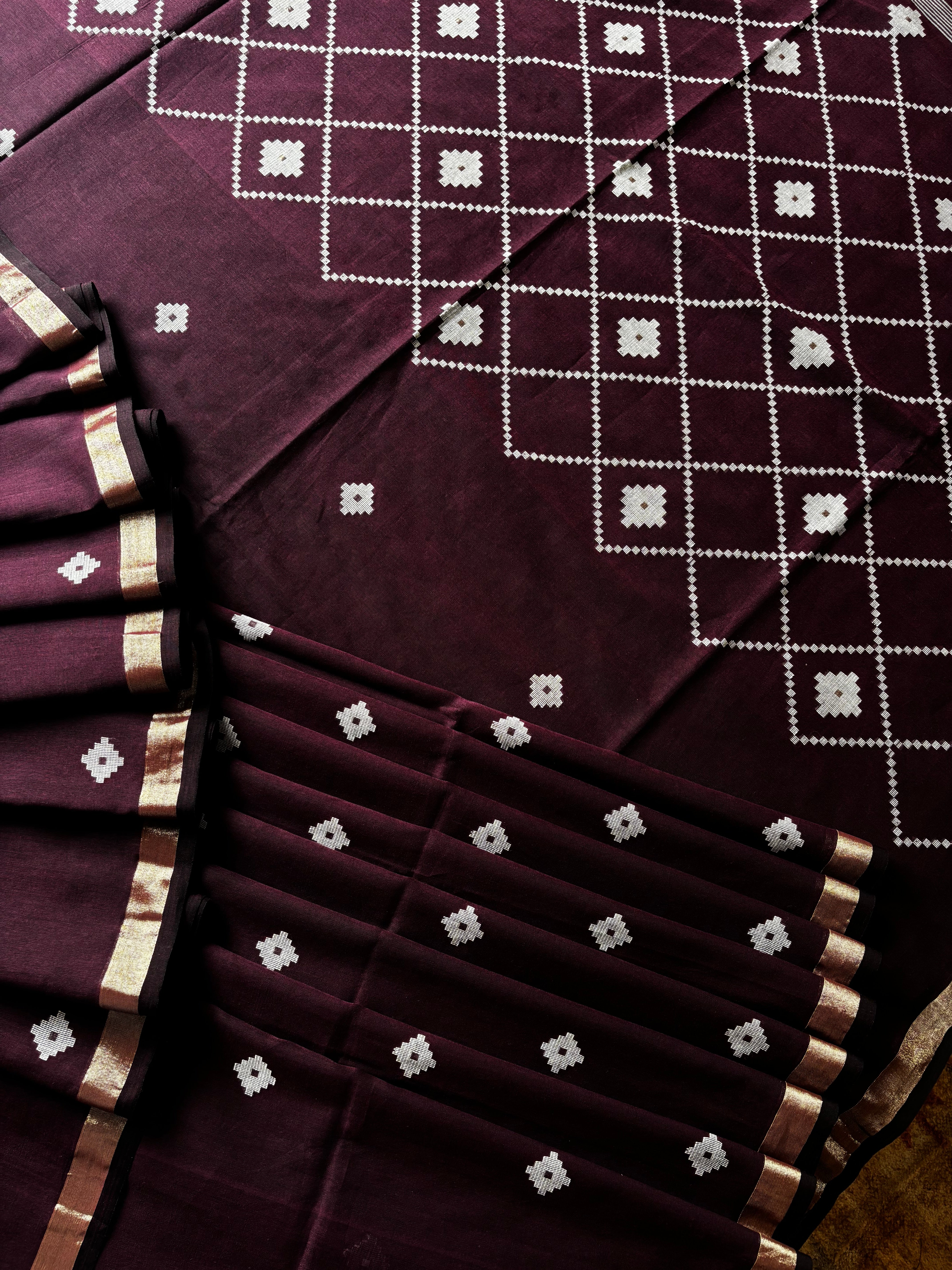 Handwoven Dark Plum Colour Cotton Jamdani Saree