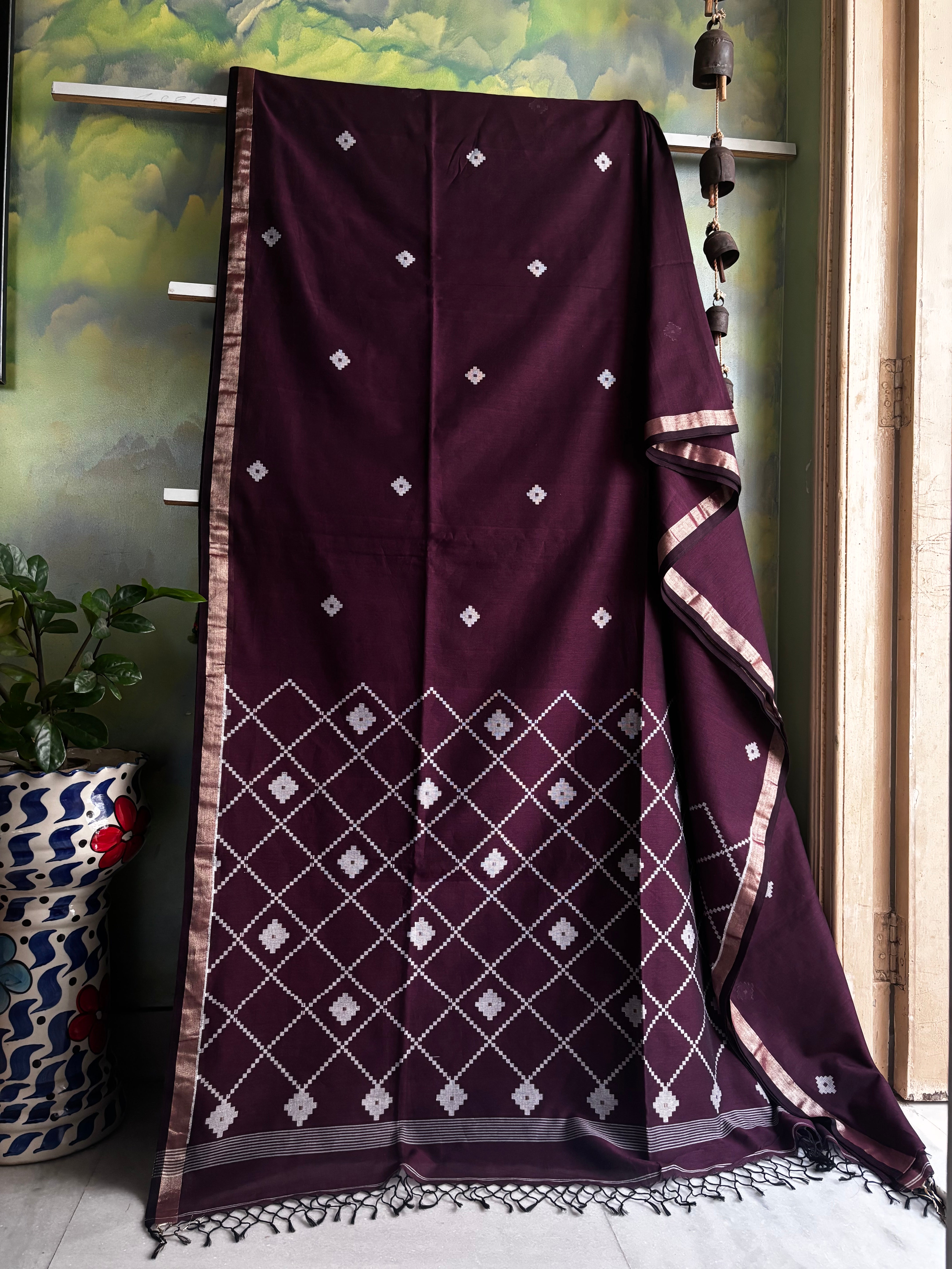 Handwoven Dark Plum Colour Cotton Jamdani Saree