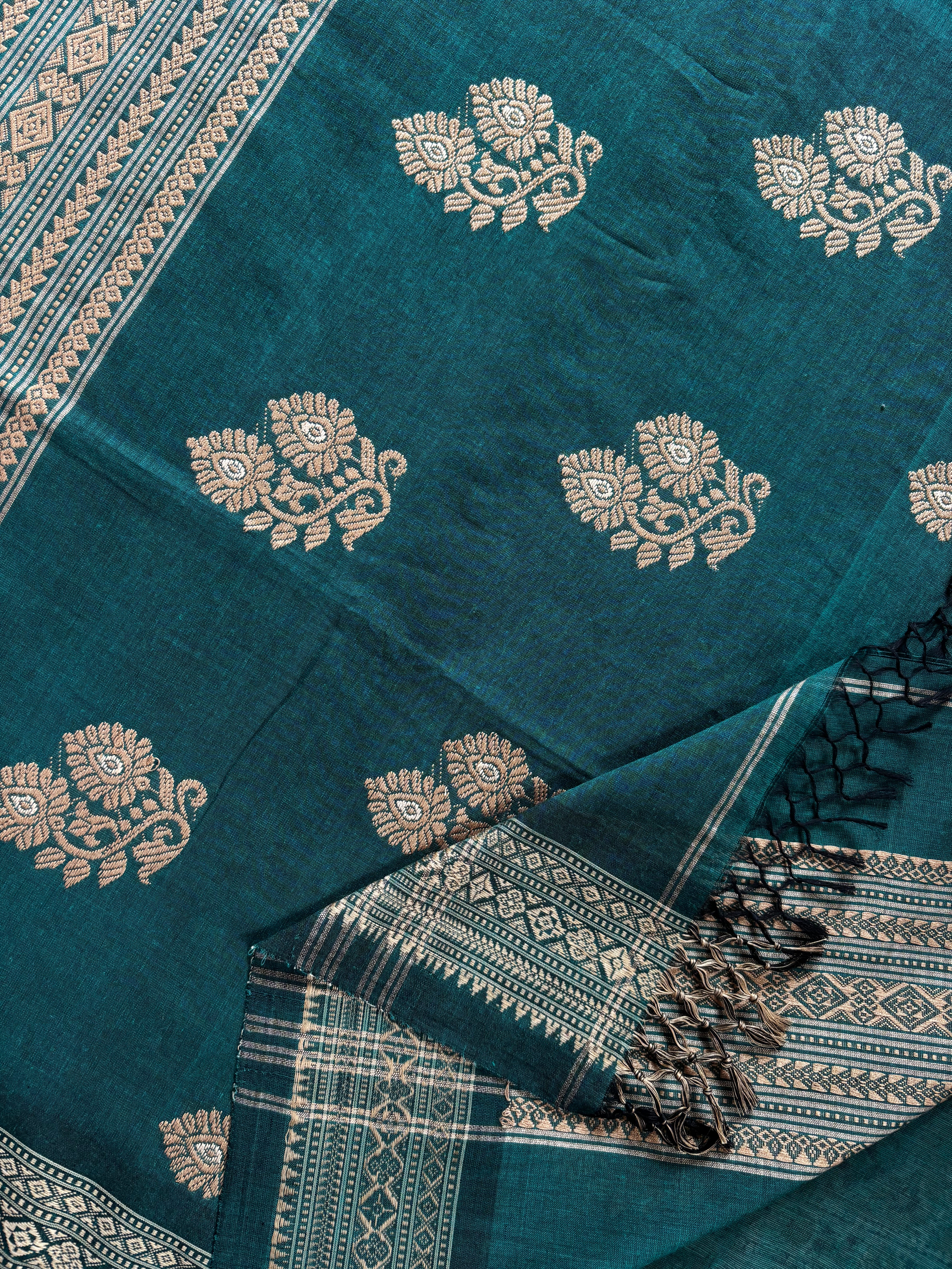 Handwoven Turquoise Green Colour Phulia Cotton Saree