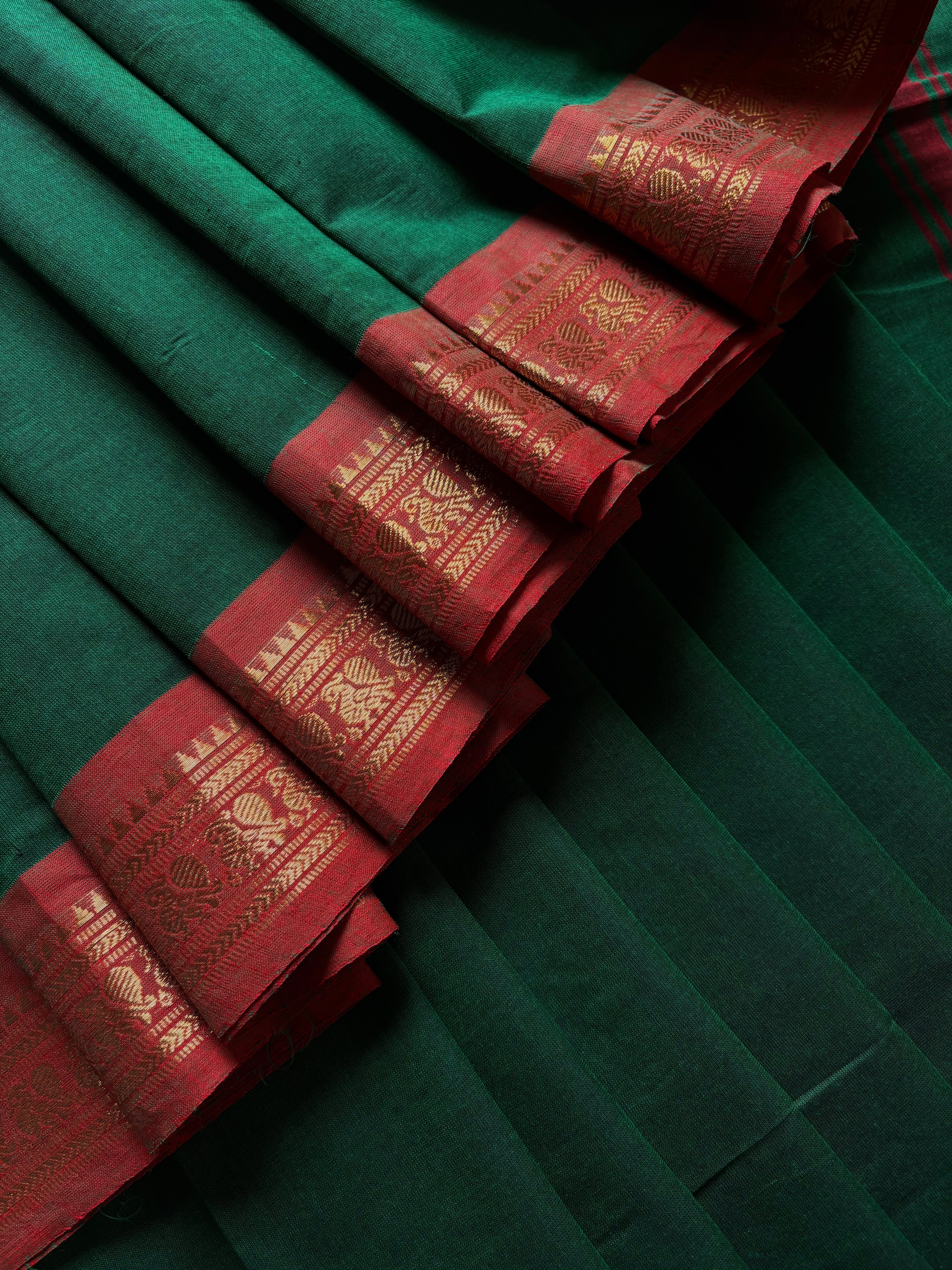 Pure Cotton Green Red Kanchipuram Saree