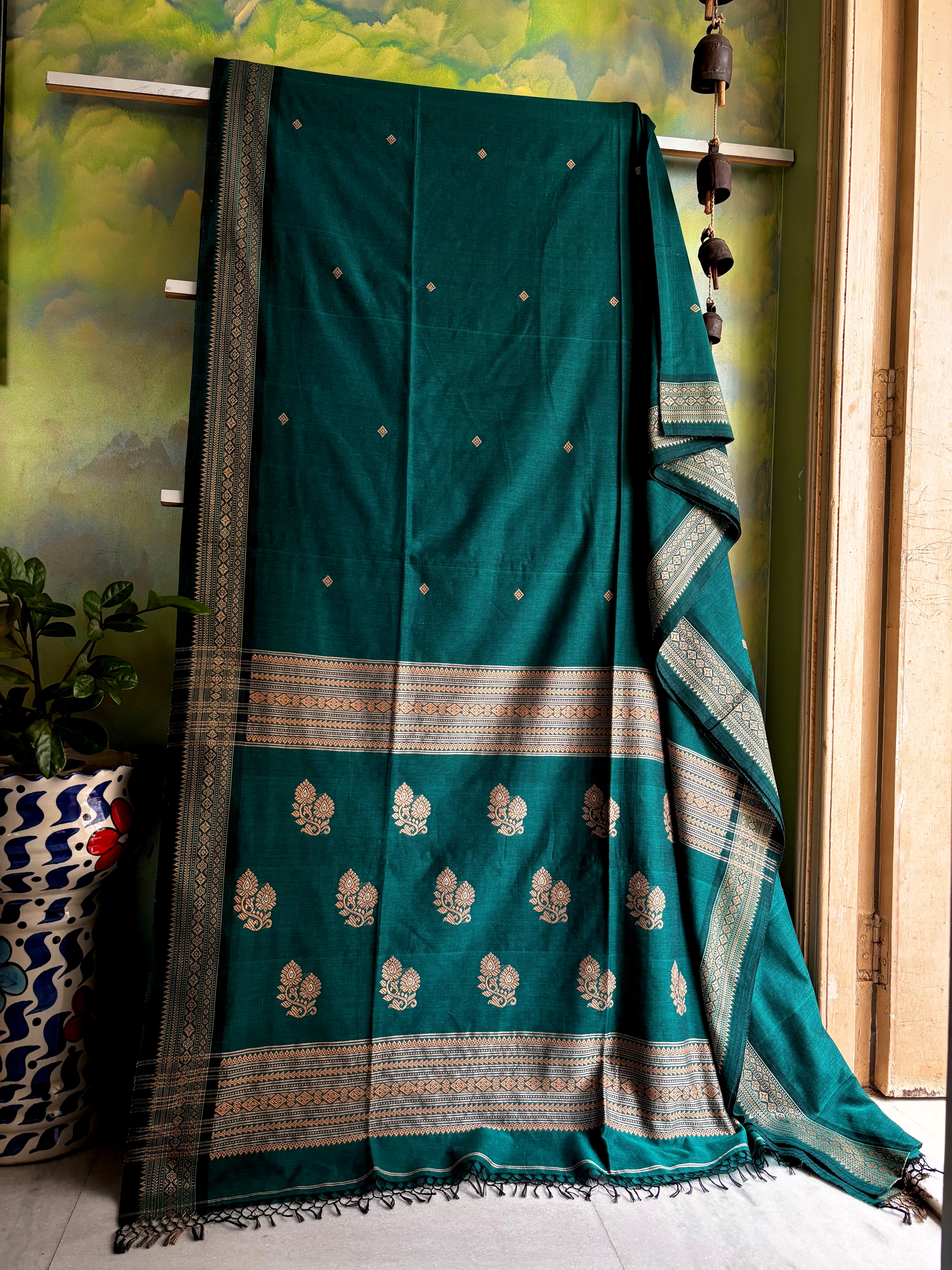 Handwoven Turquoise Green Colour Phulia Cotton Saree