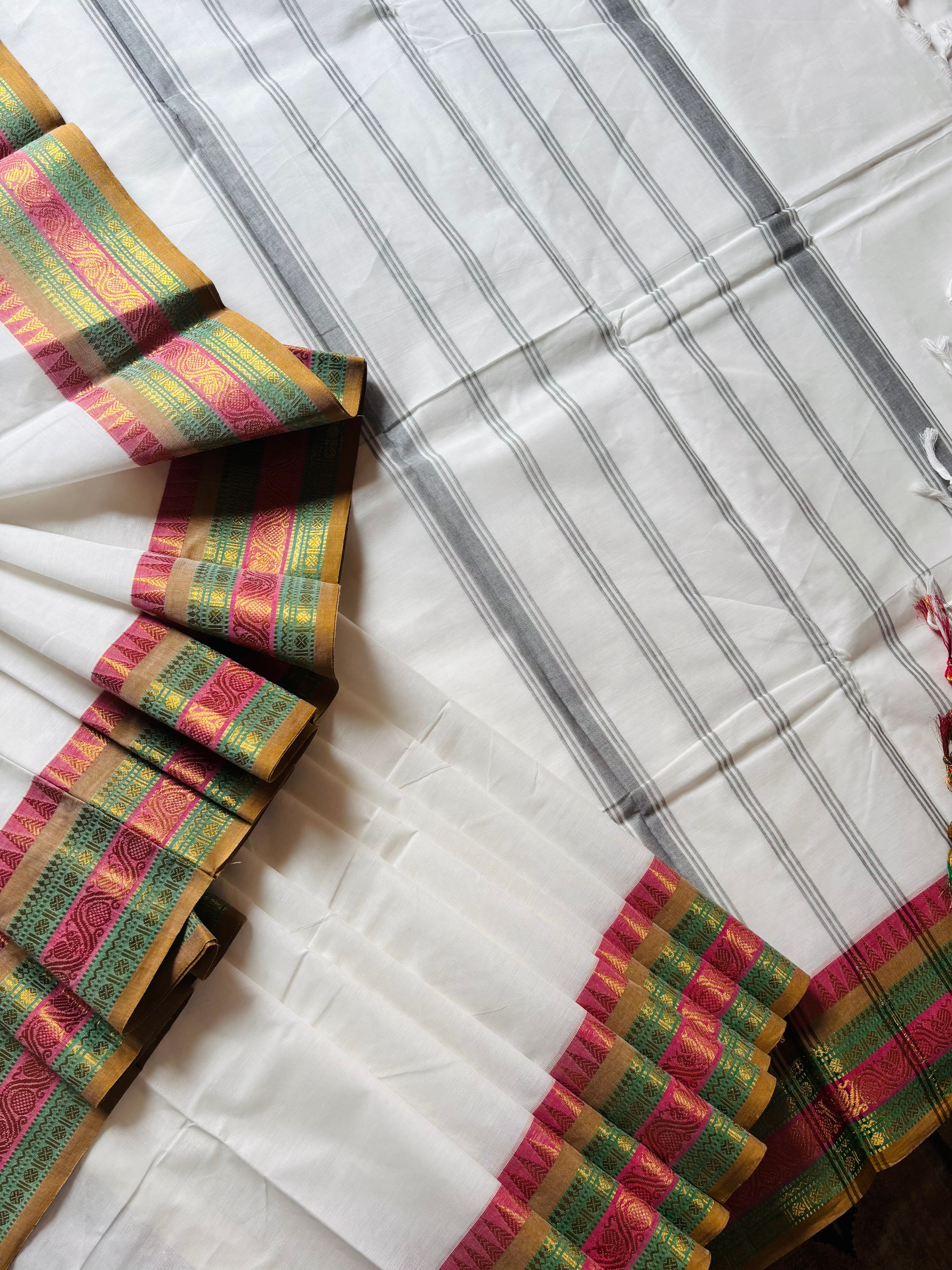 White colour Cotton Kanchipuram Saree