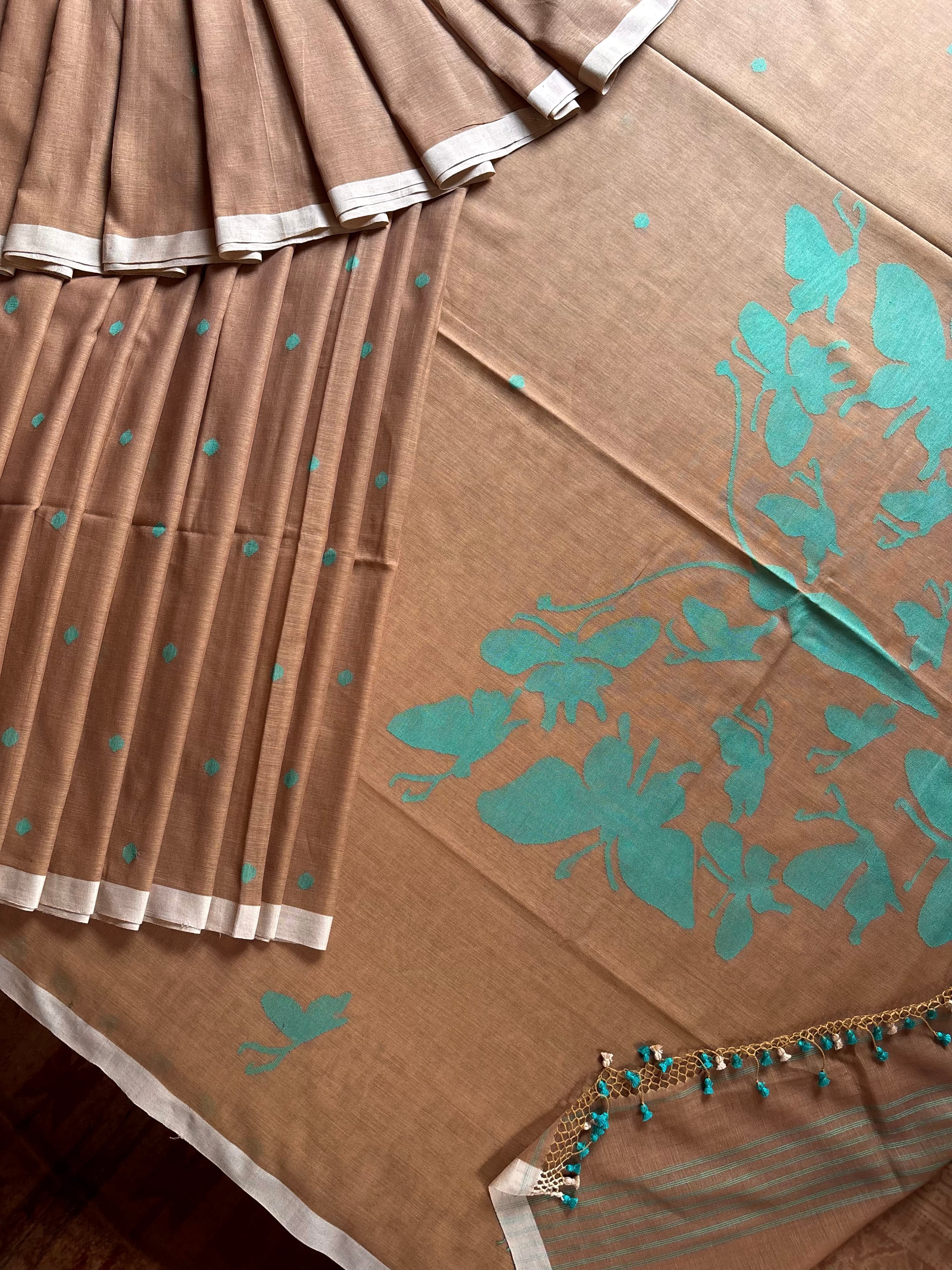 Handwoven Light Brown Colour Cotton Jamdani Saree