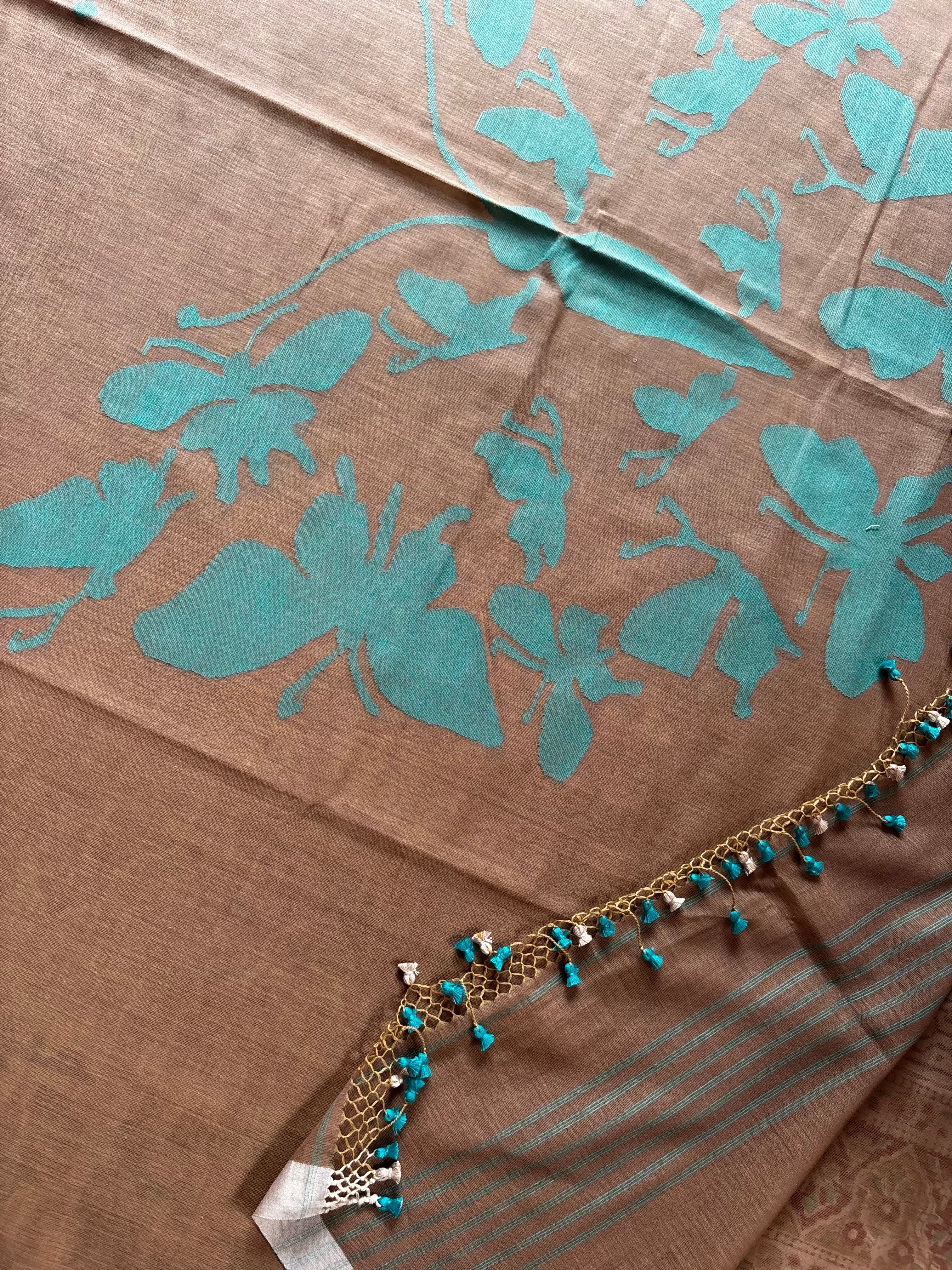Handwoven Light Brown Colour Cotton Jamdani Saree