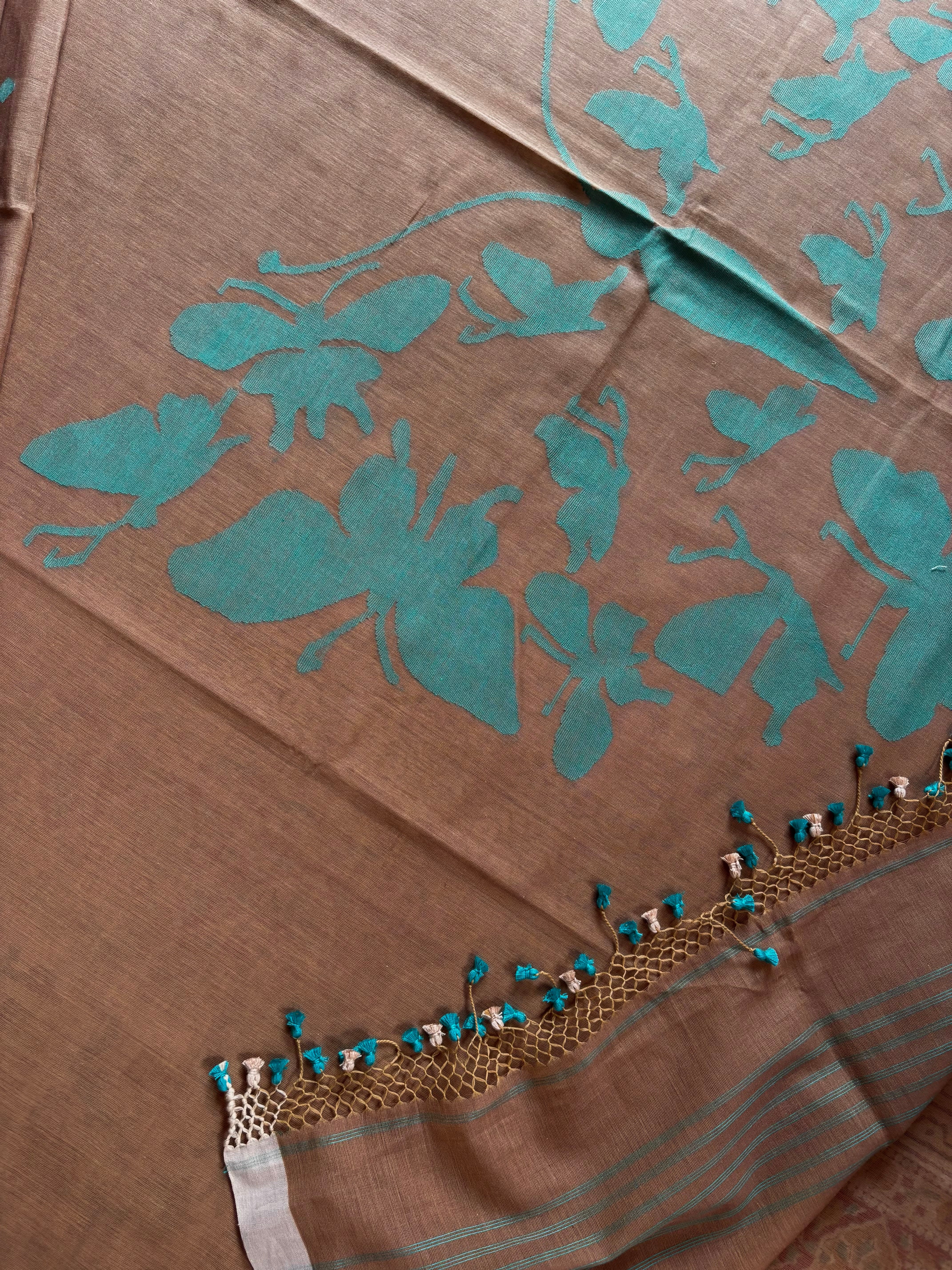 Handwoven Light Brown Colour Cotton Jamdani Saree
