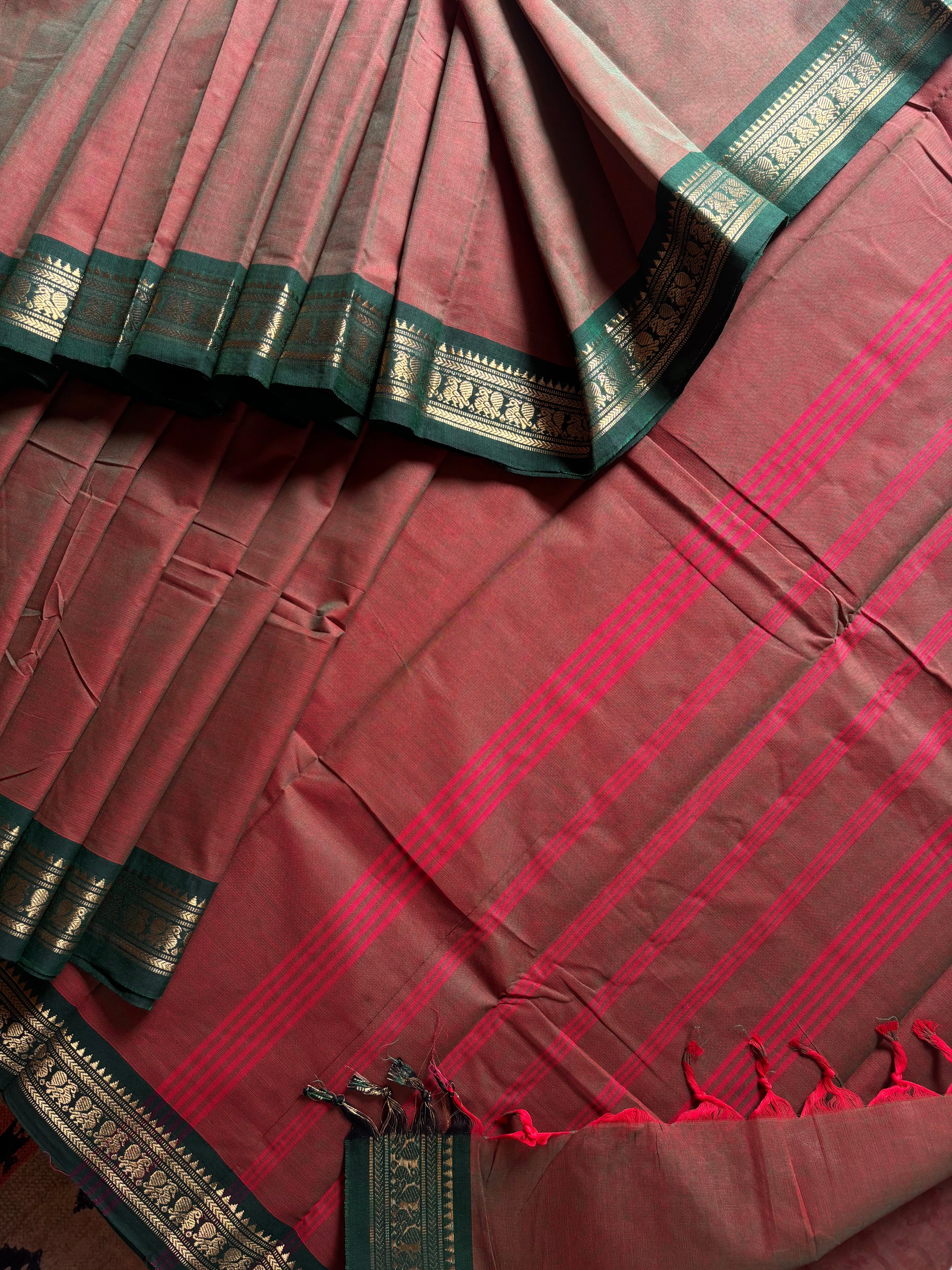 Pure Cotton Red Green Dual Toned Kanchipuram Saree