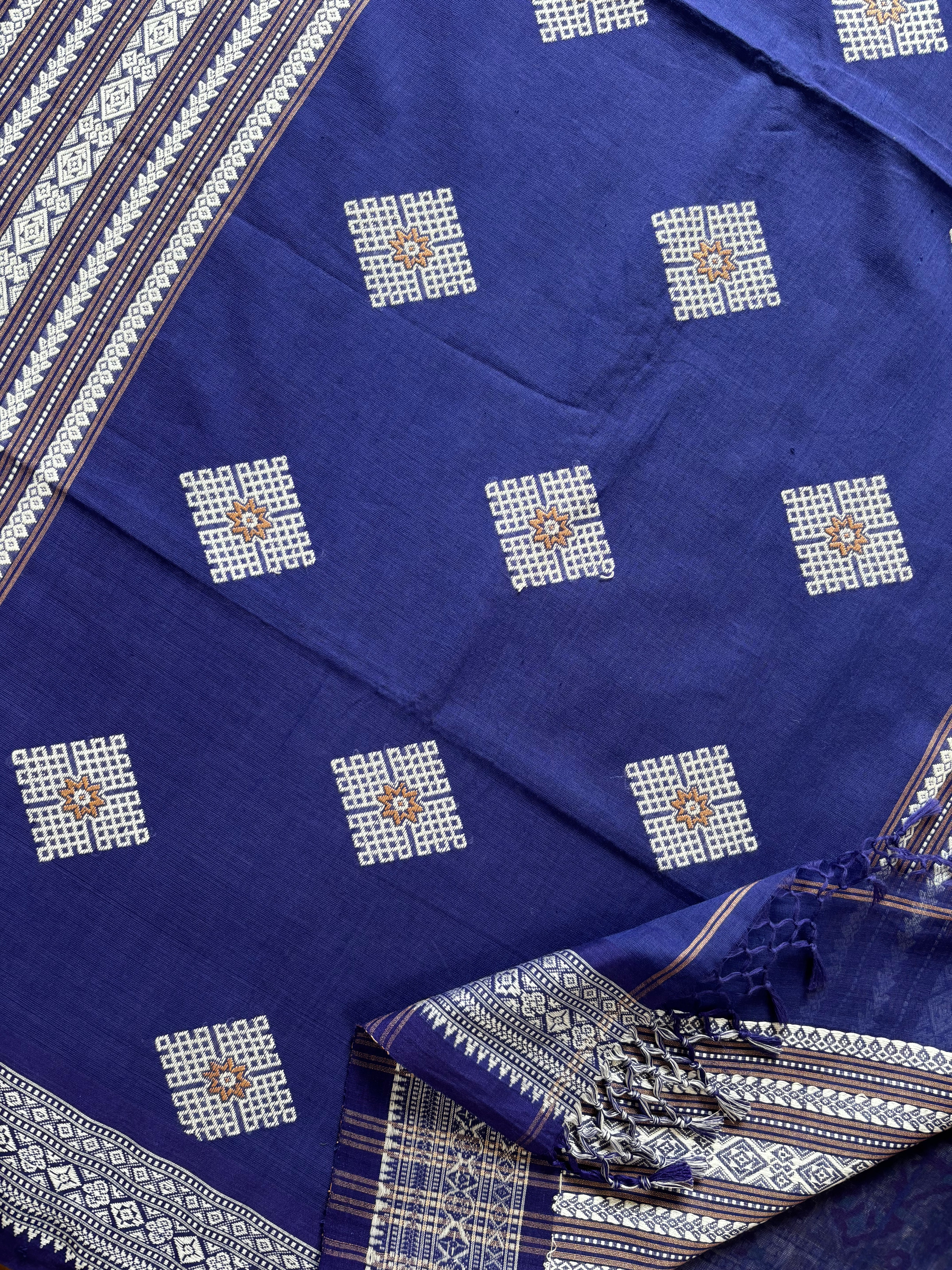 Handwoven Blue Colour Phulia Cotton Saree
