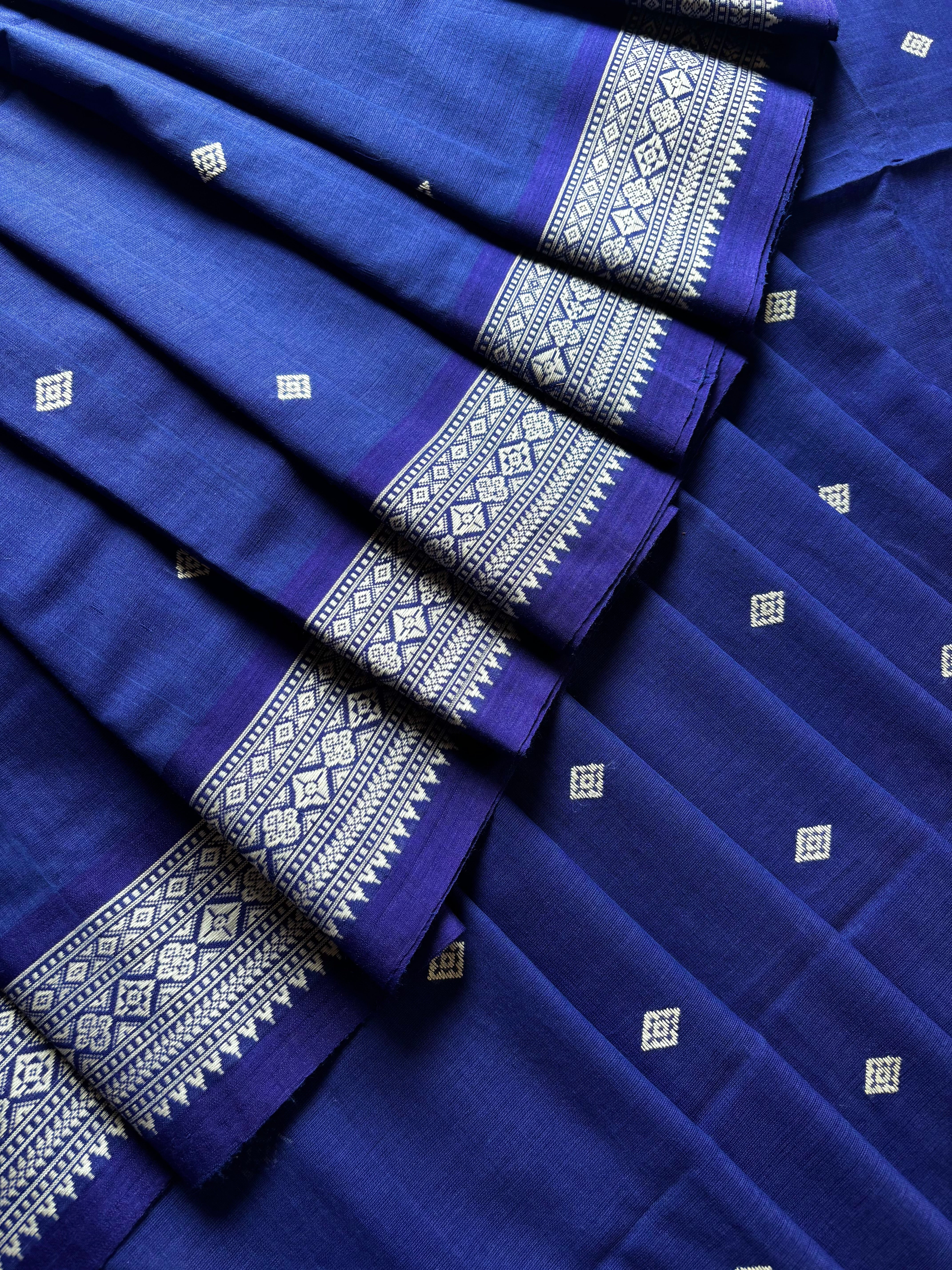 Handwoven Blue Colour Phulia Cotton Saree