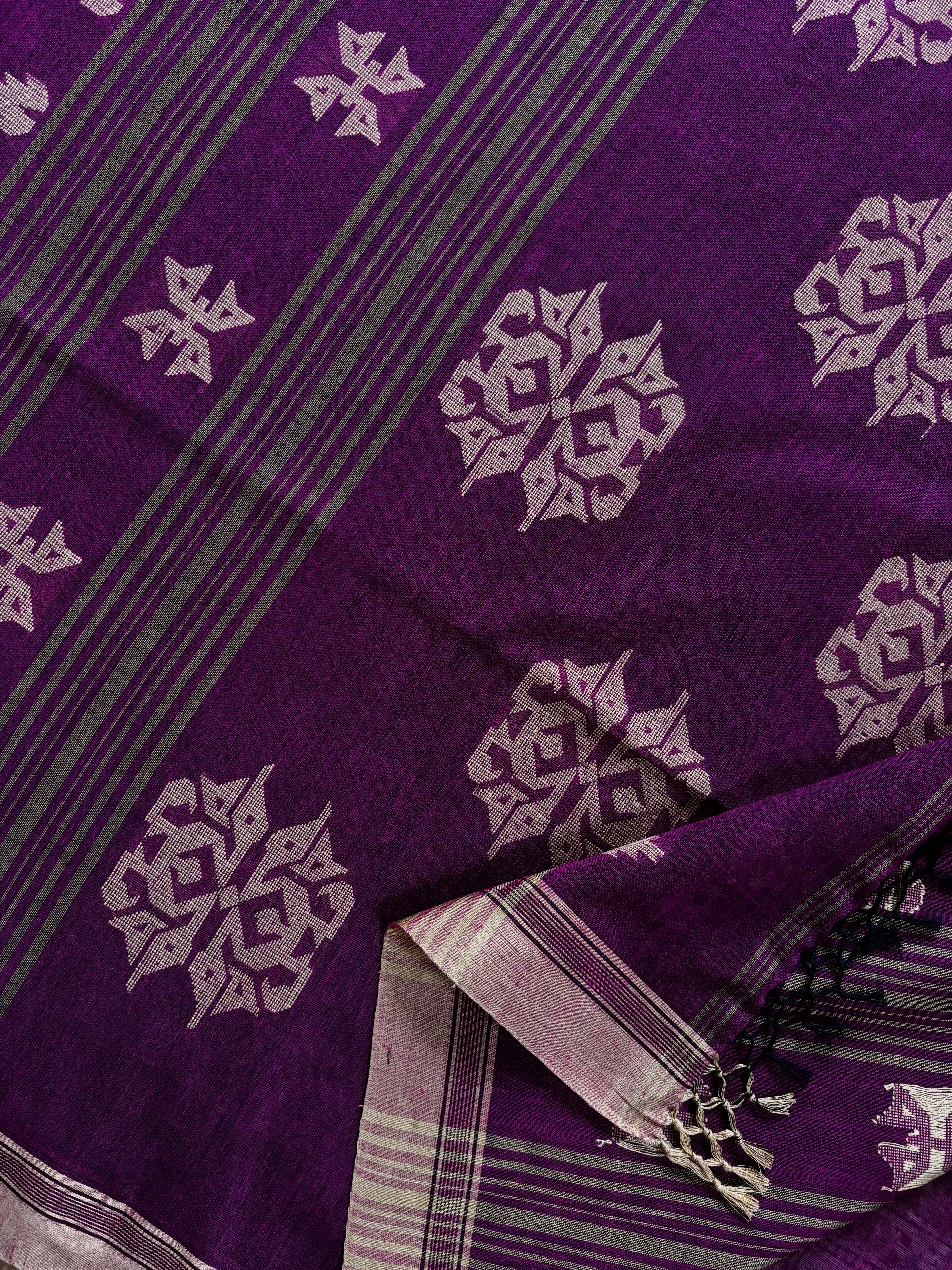 Handwoven Purple Colour Cotton Jamdani Saree