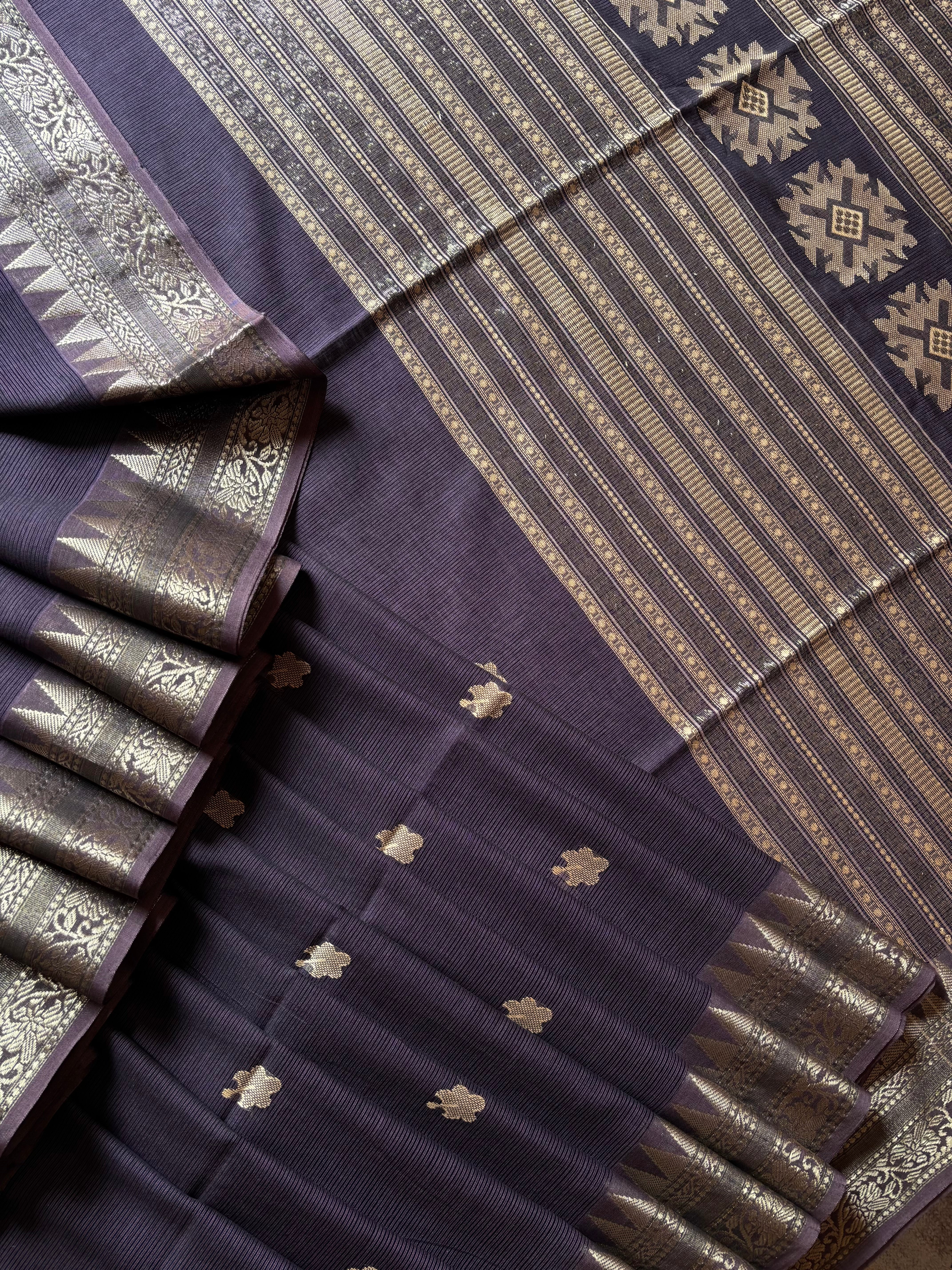 Handwoven Dusty Mauve Colour Phulia Cotton Saree