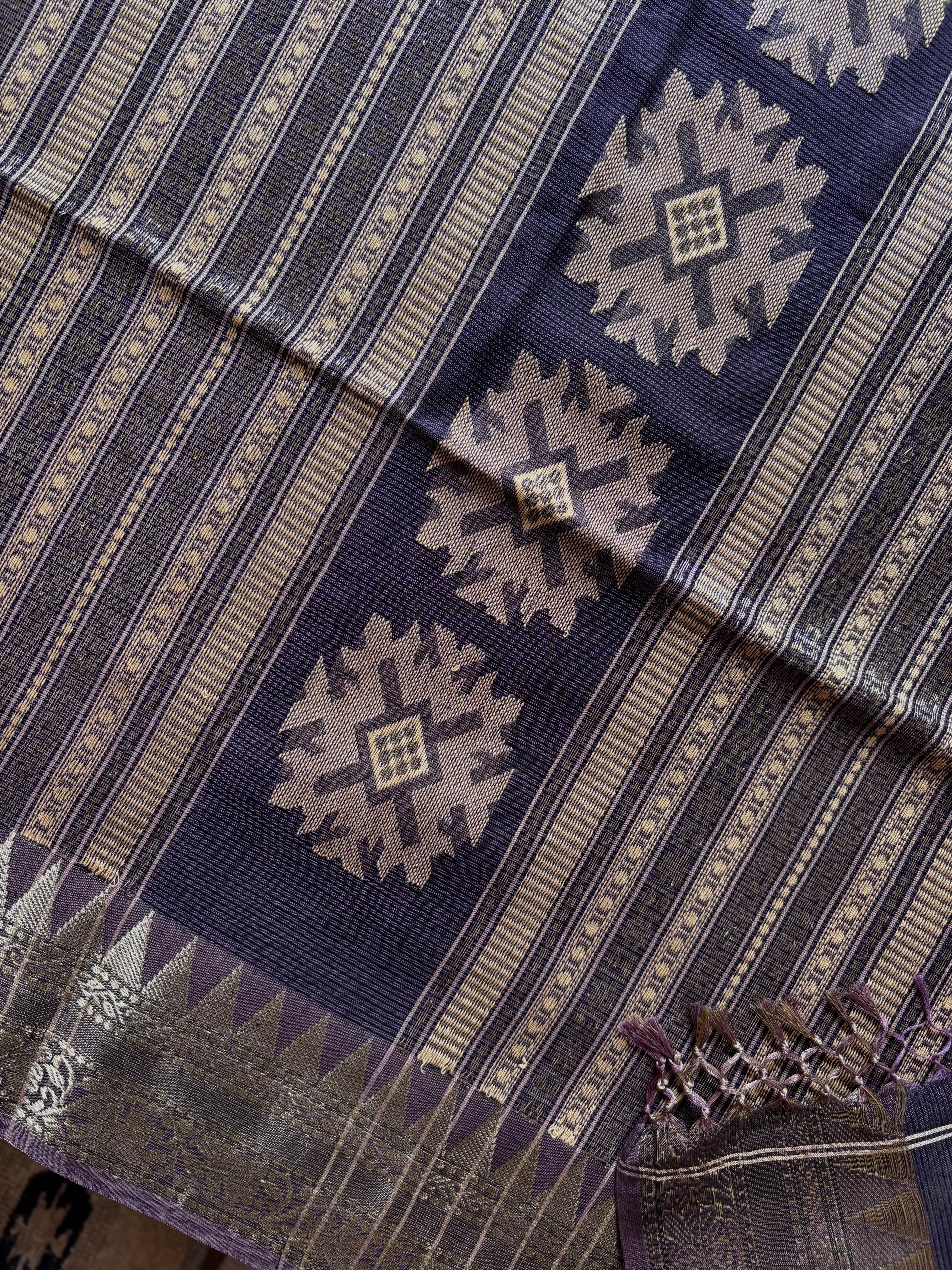 Handwoven Dusty Mauve Colour Phulia Cotton Saree